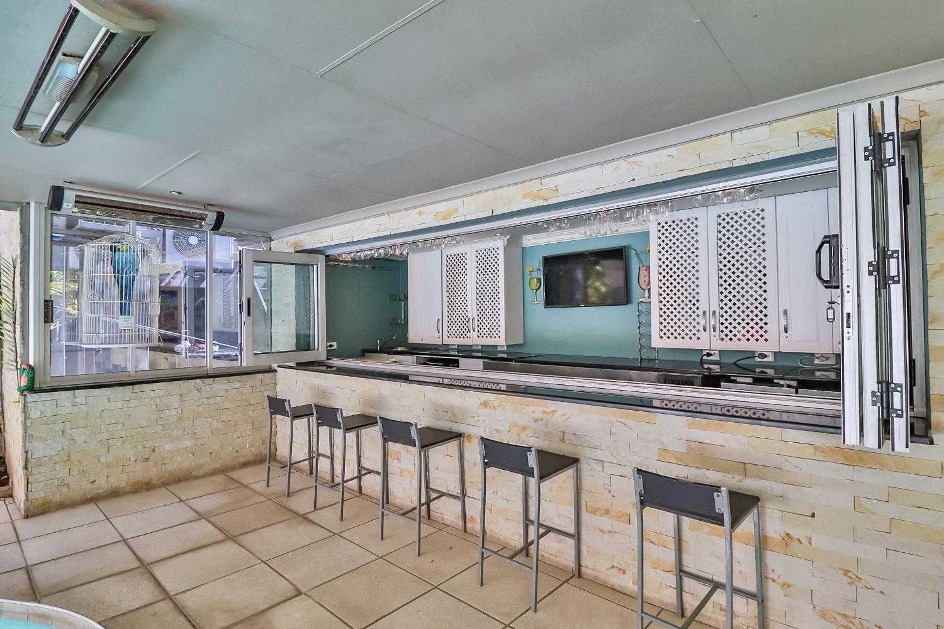 Club Cocomo - Photo 155