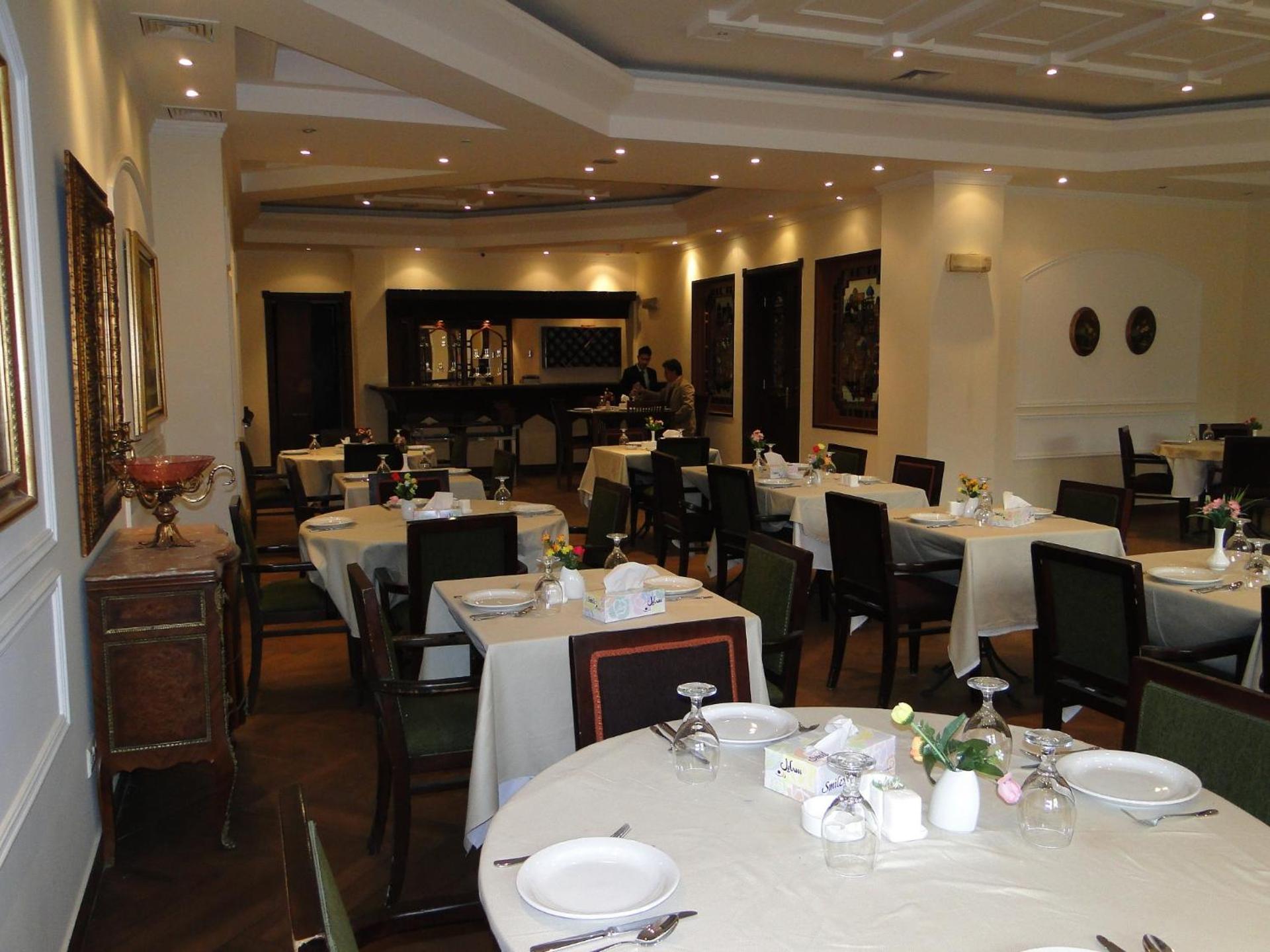 Shanasheel Palace Hotel - Photo 32