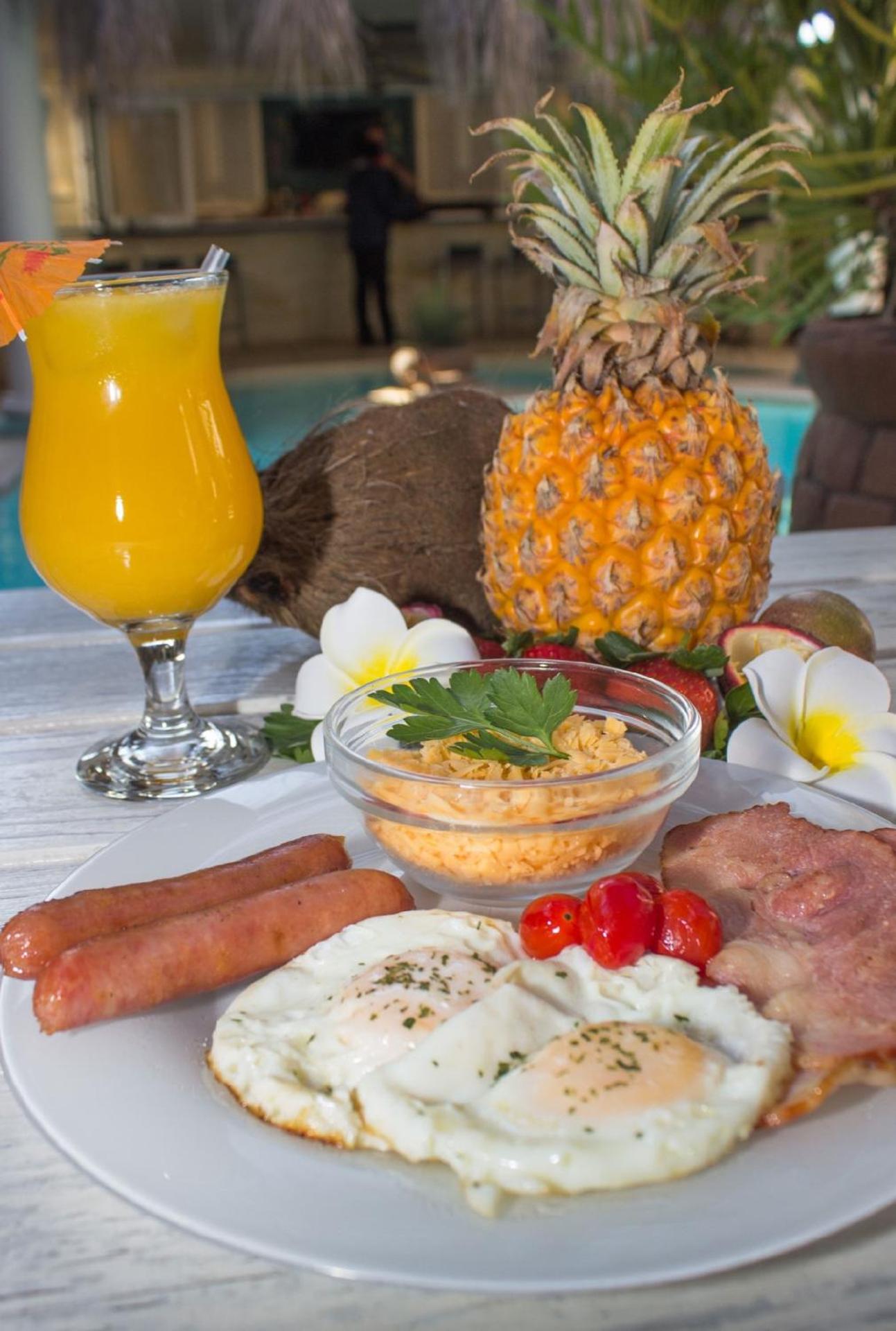 Club Cocomo - Photo 185