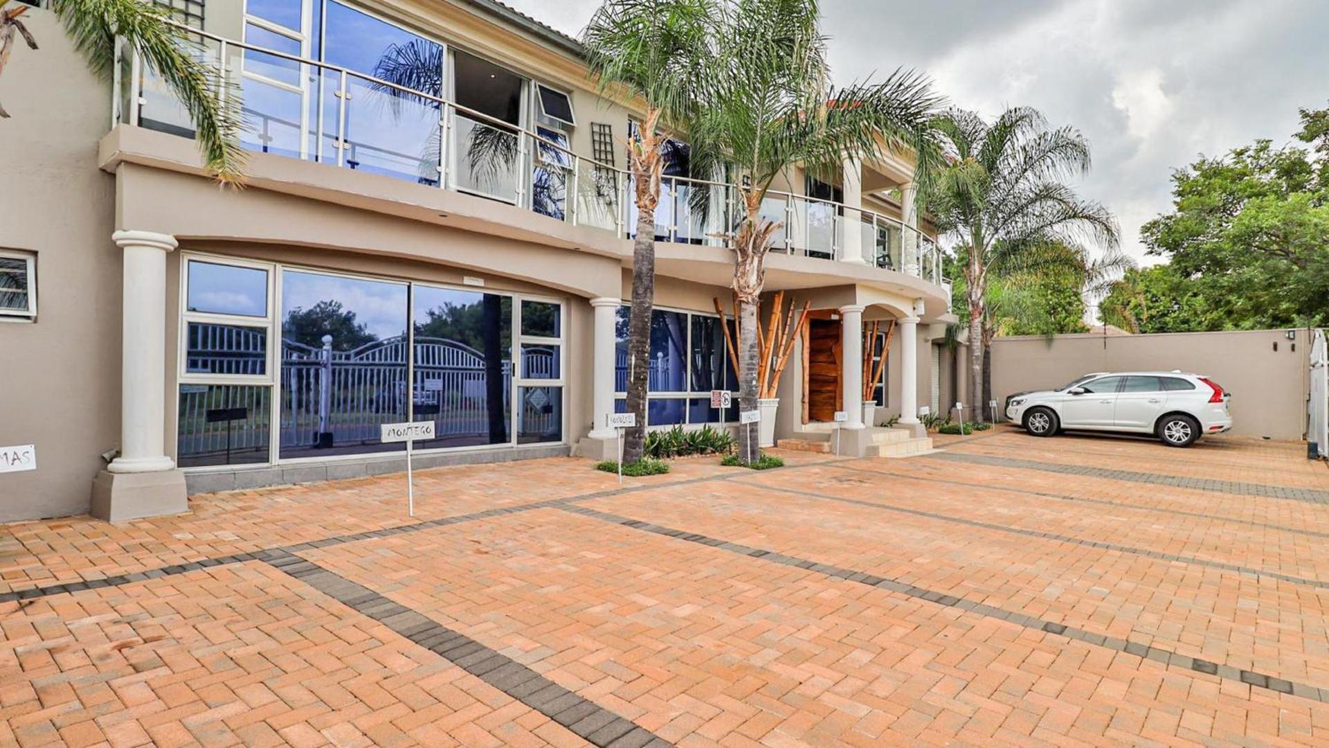 Club Cocomo - Photo 199