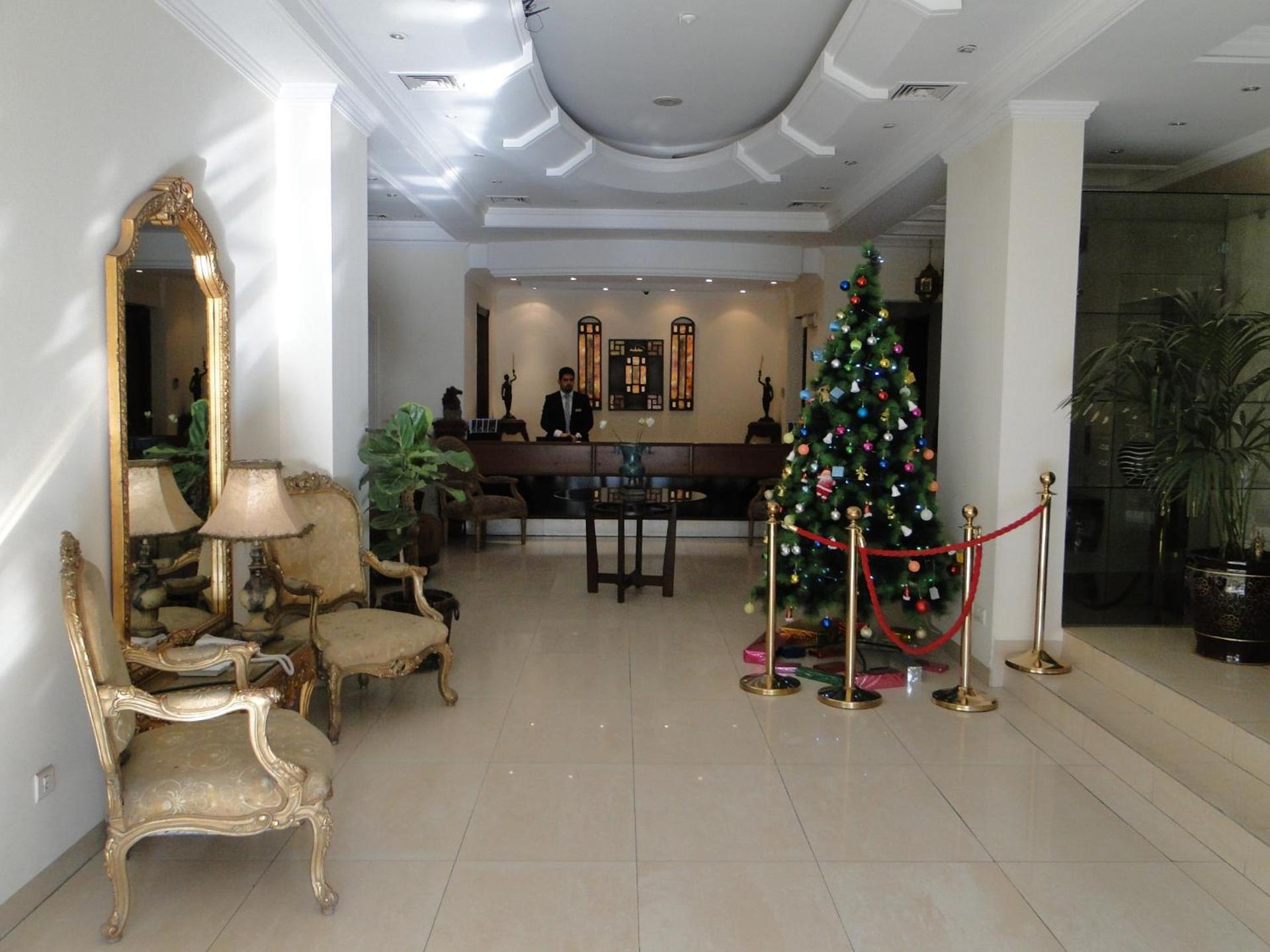 Shanasheel Palace Hotel - Photo 8