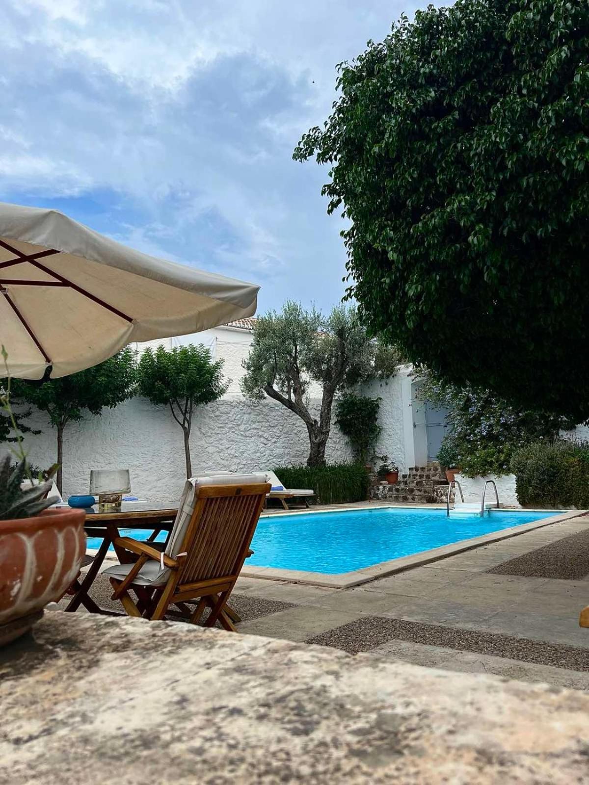 Economou Mansion - Photo 18