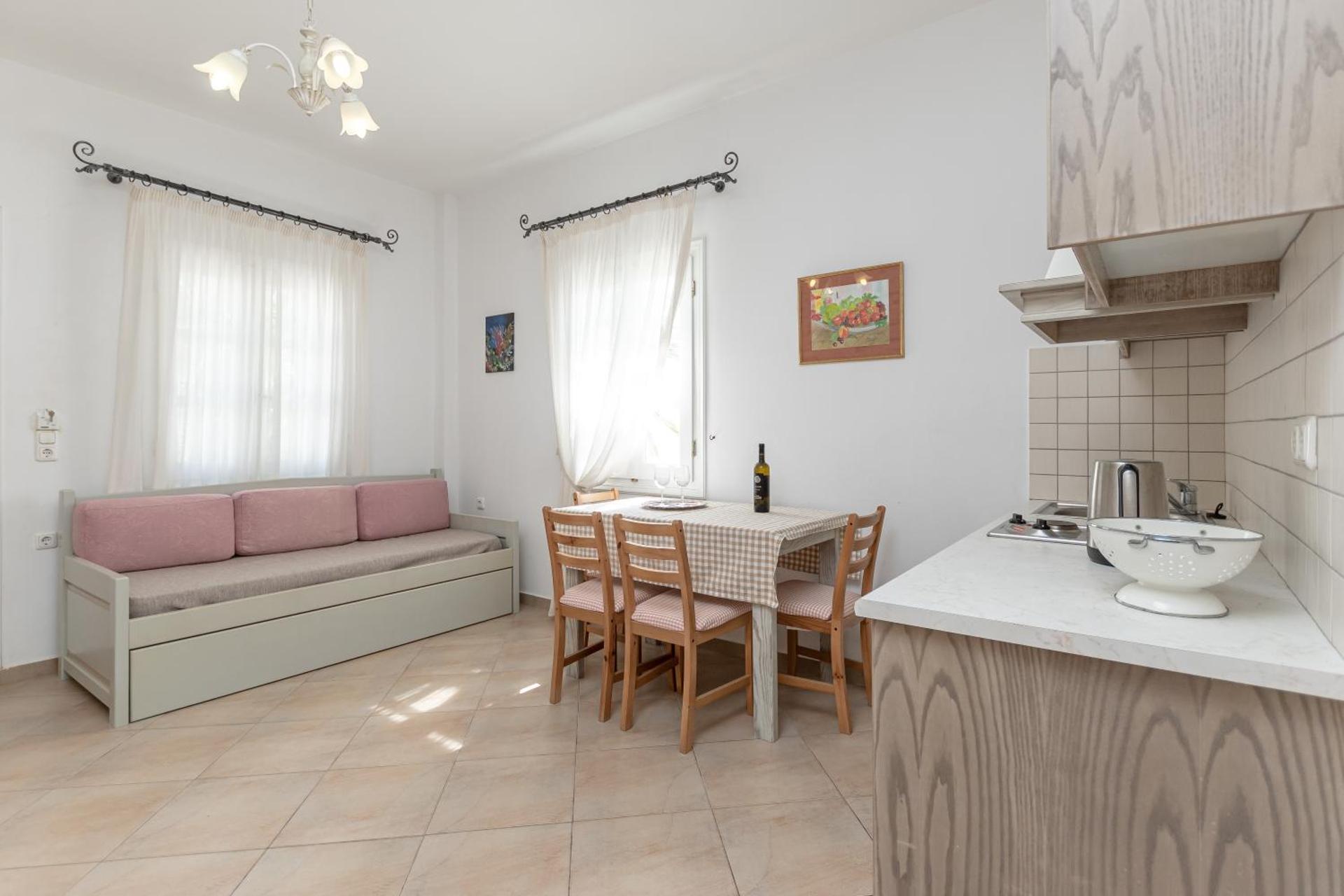 Annita's Village Hotel - Photo 33