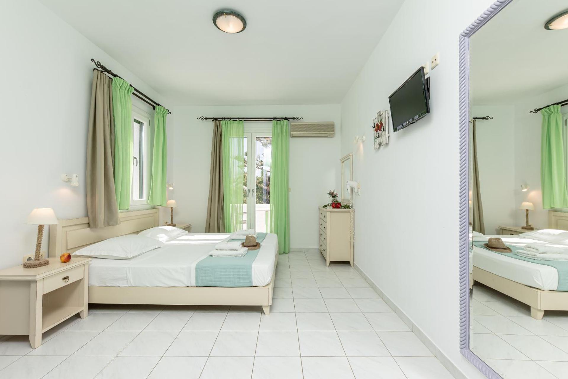 Annita's Village Hotel - Photo 45