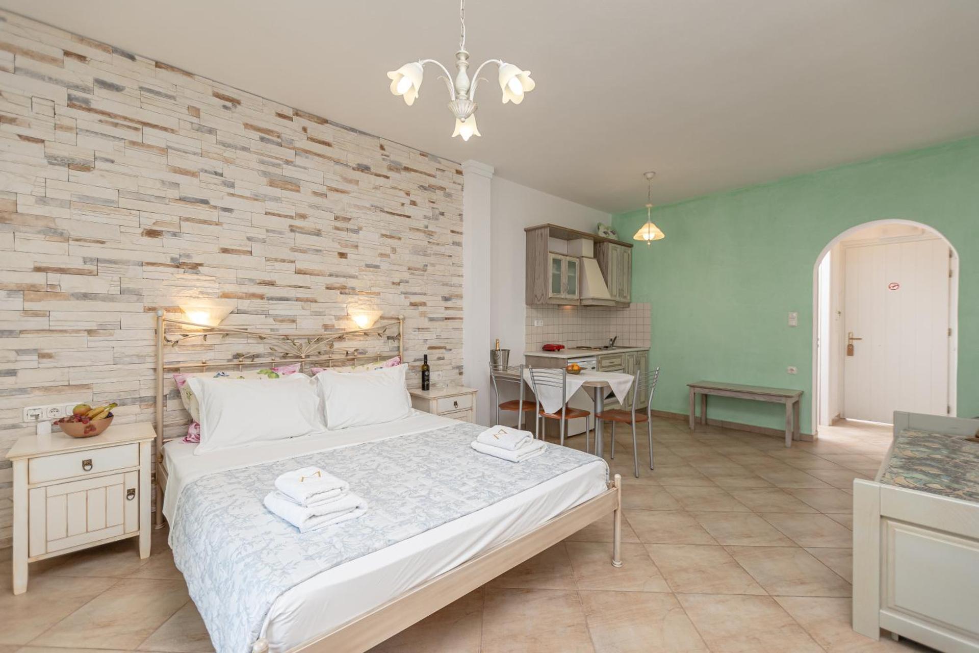 Annita's Village Hotel - Photo 27