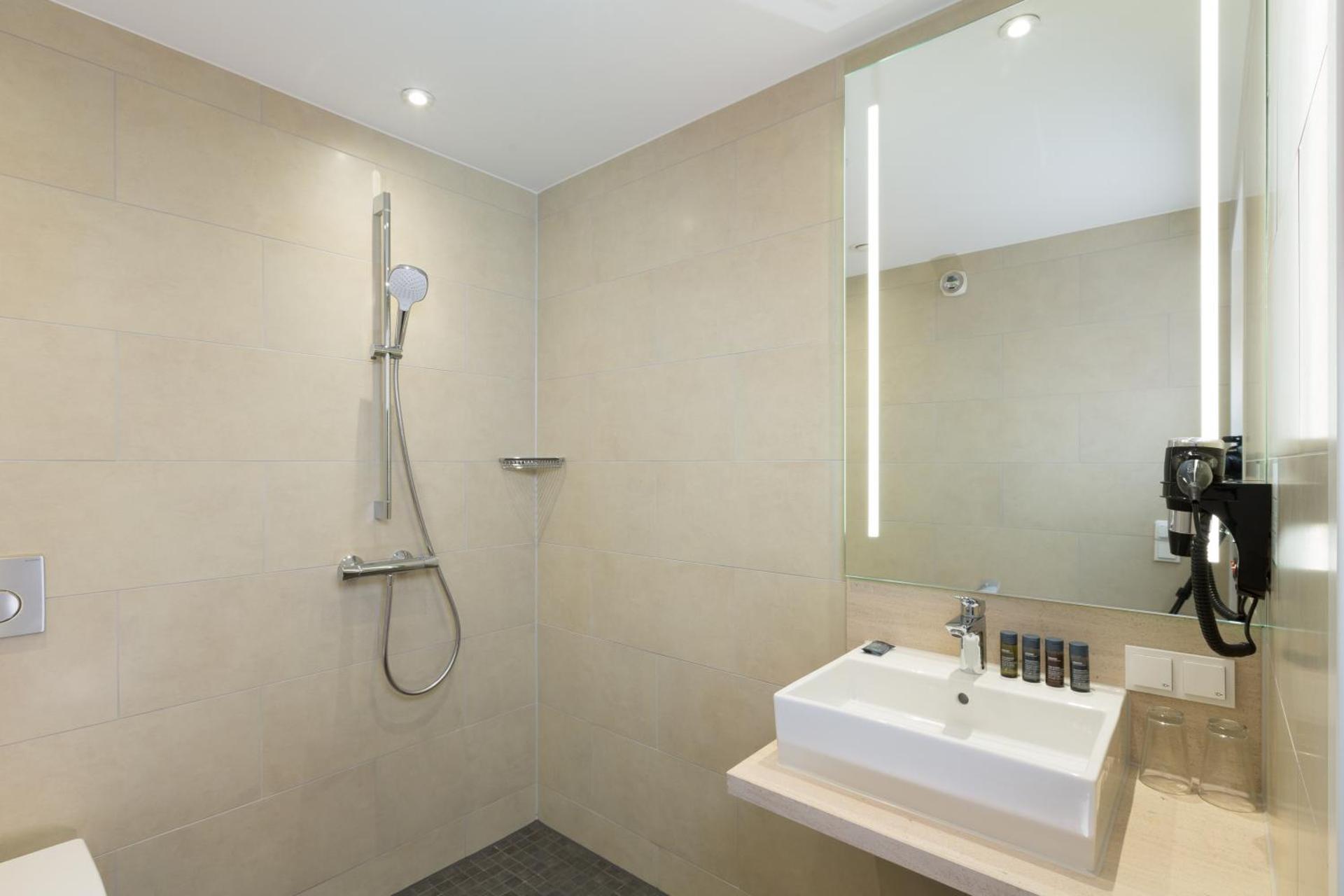 Holiday Inn Express Munich - City East by IHG - Photo 9