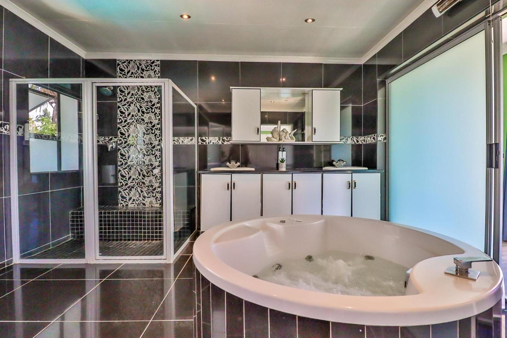 Club Cocomo - Photo 26