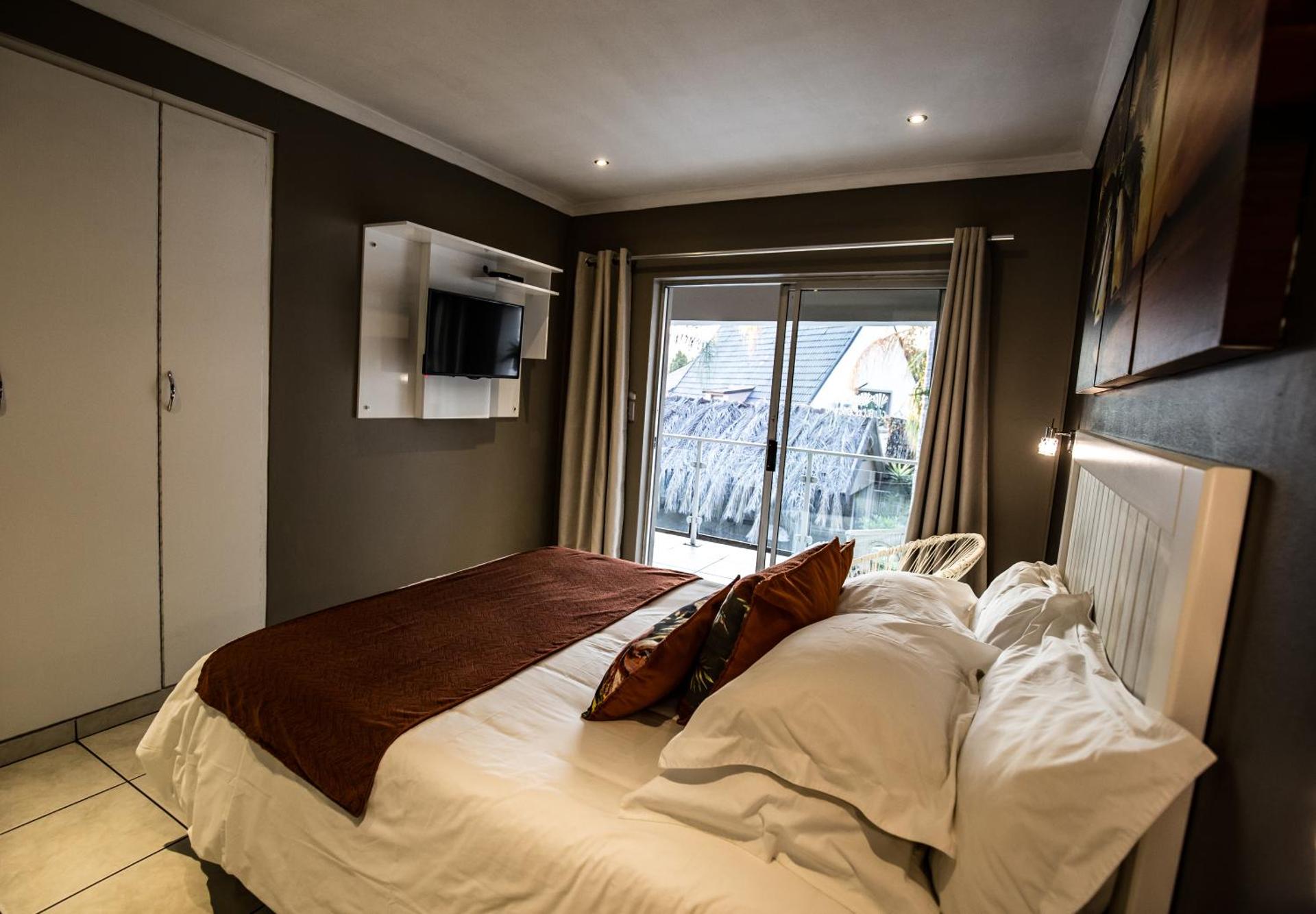 Club Cocomo - Photo 49