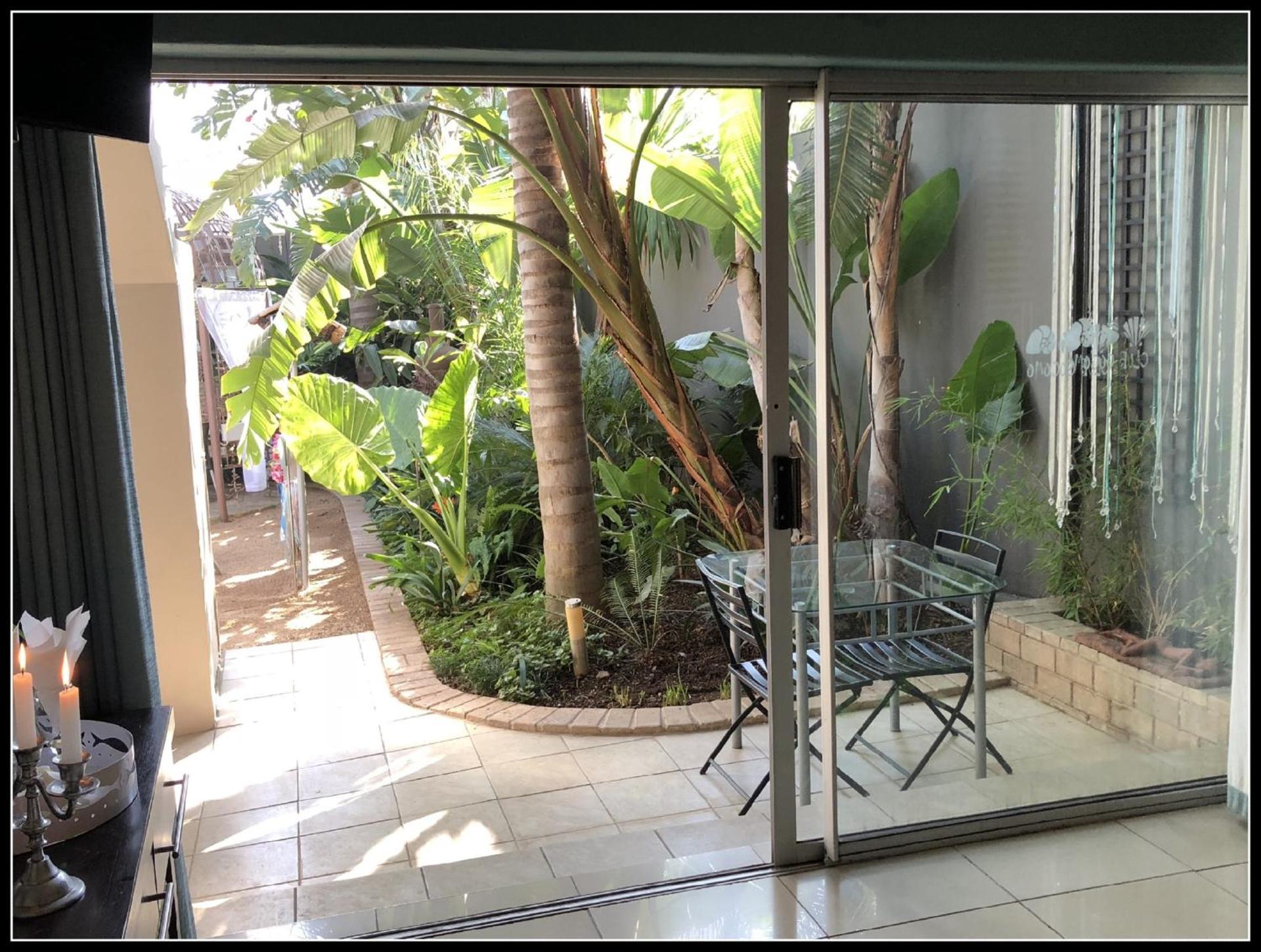 Club Cocomo - Photo 97