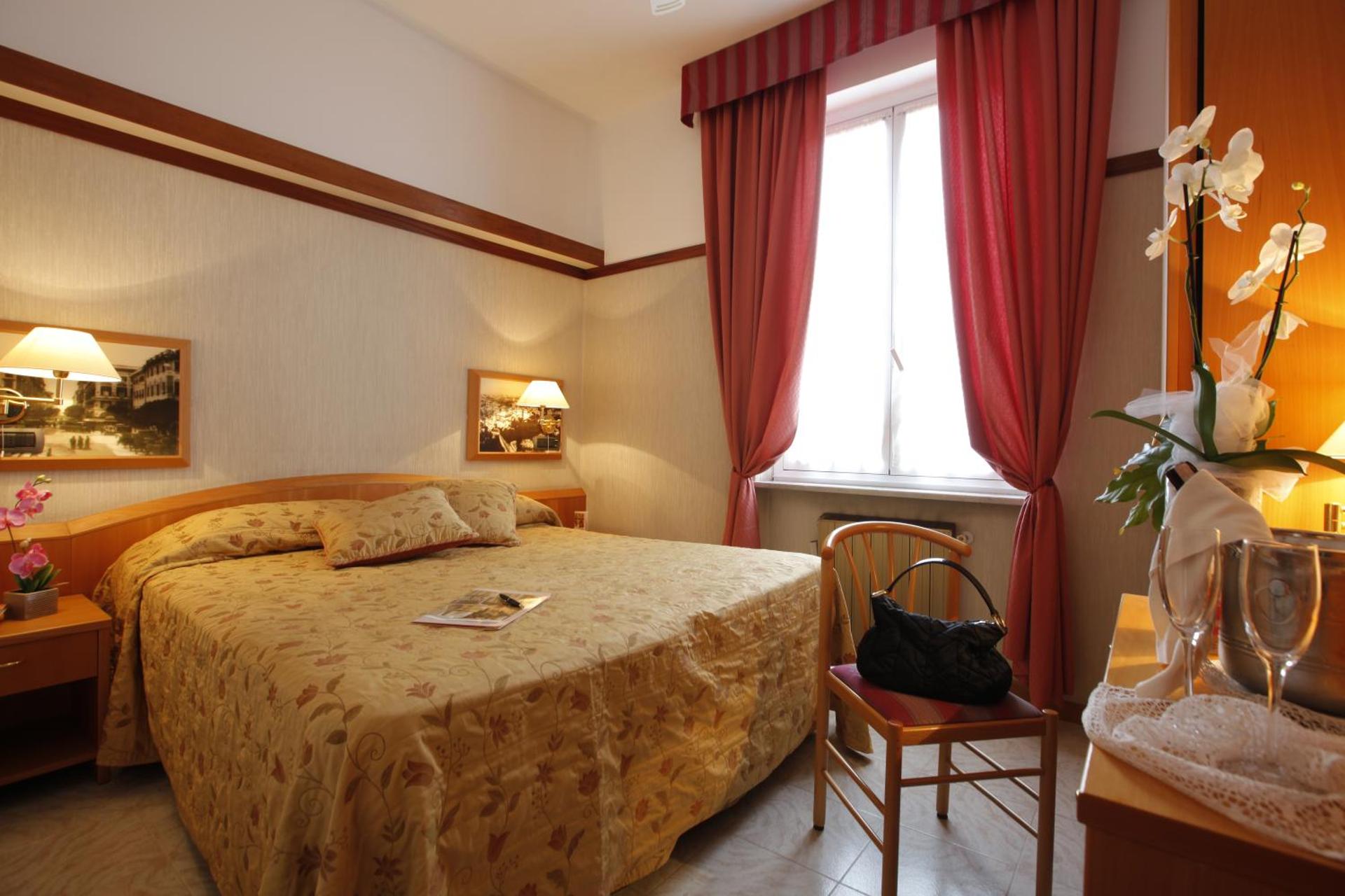 Hotel Monte Rosa - Photo 14