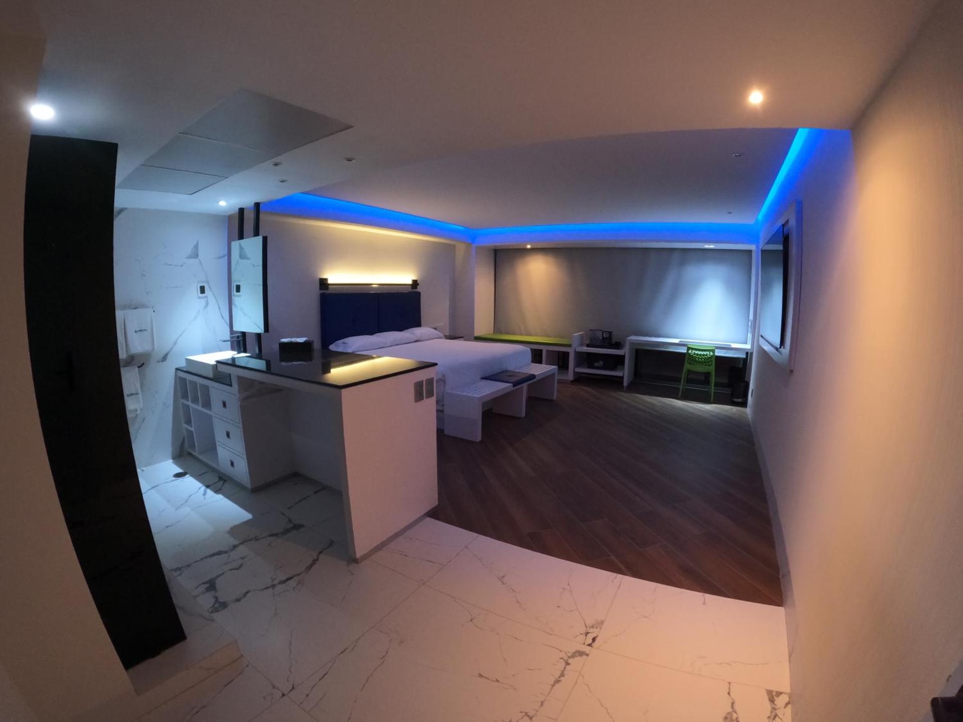 WeEnjoy Hotels Grand Prix Aeropuerto CDMX - Photo 14