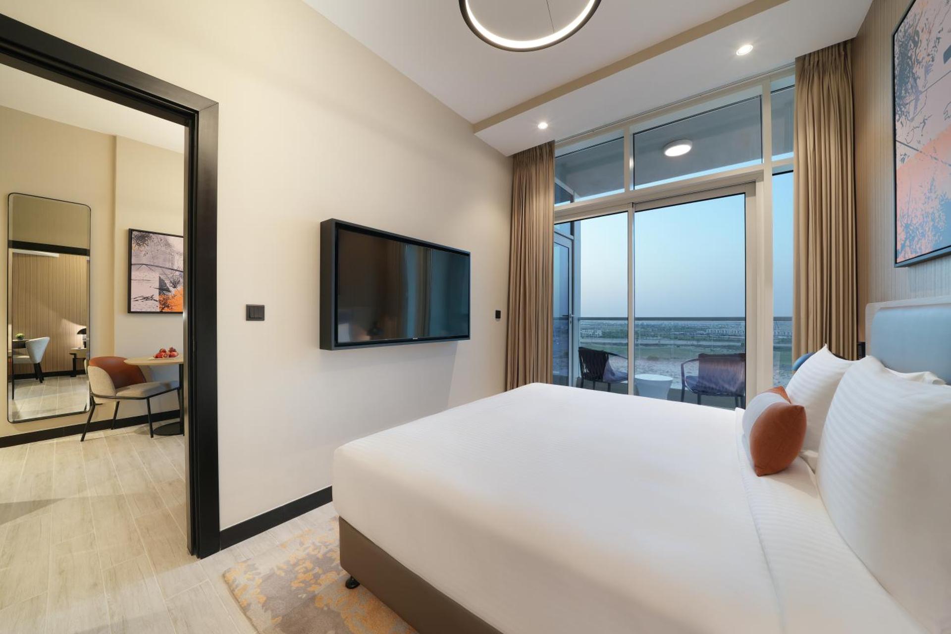 DAMAC Hills 2 Hotel, an Edge by Rotana Hotel - Photo 3