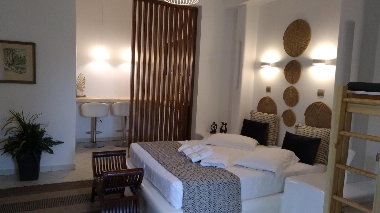 Valena Mare Suites & Apartments - Photo 85