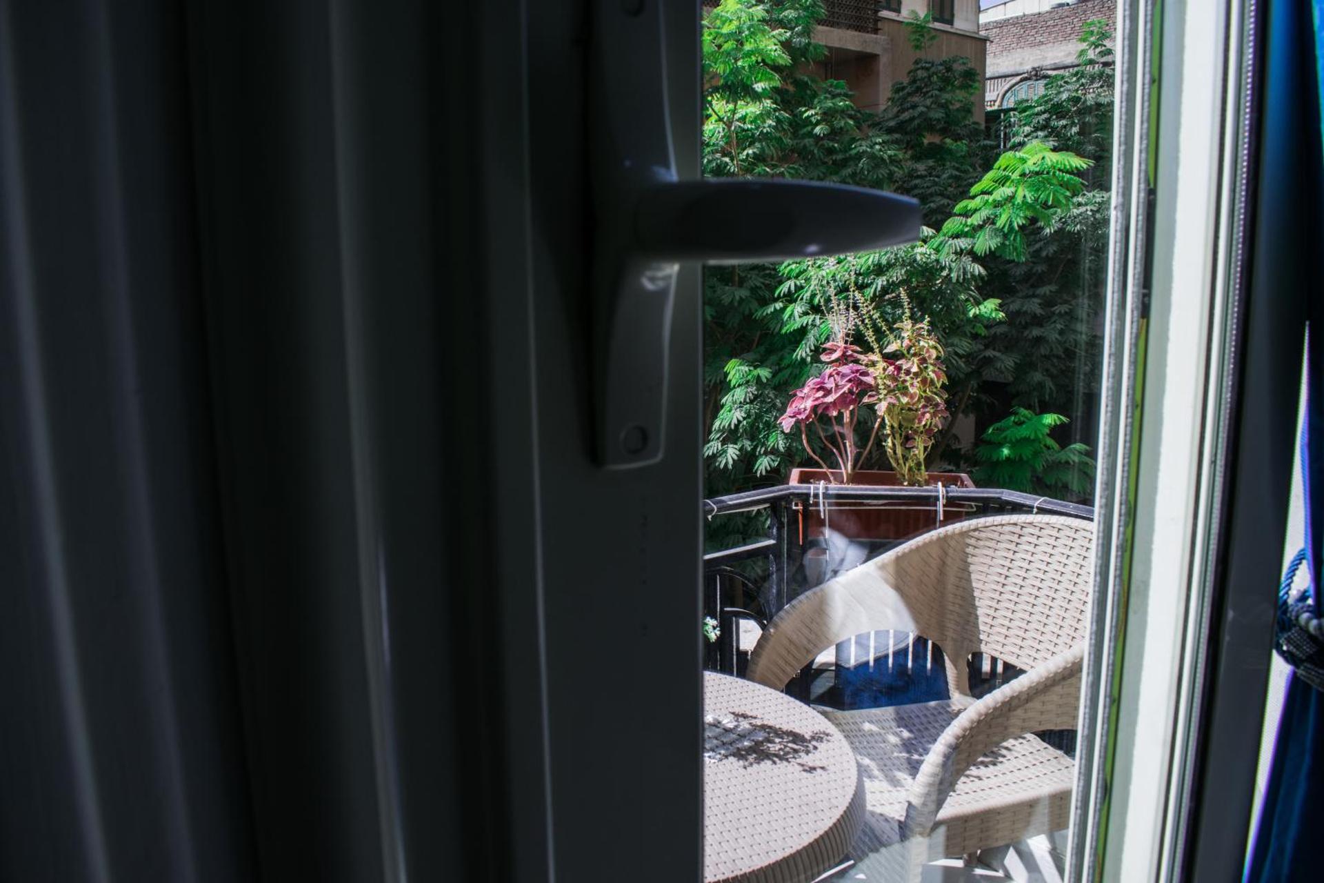 Crown Hotel - Photo 27