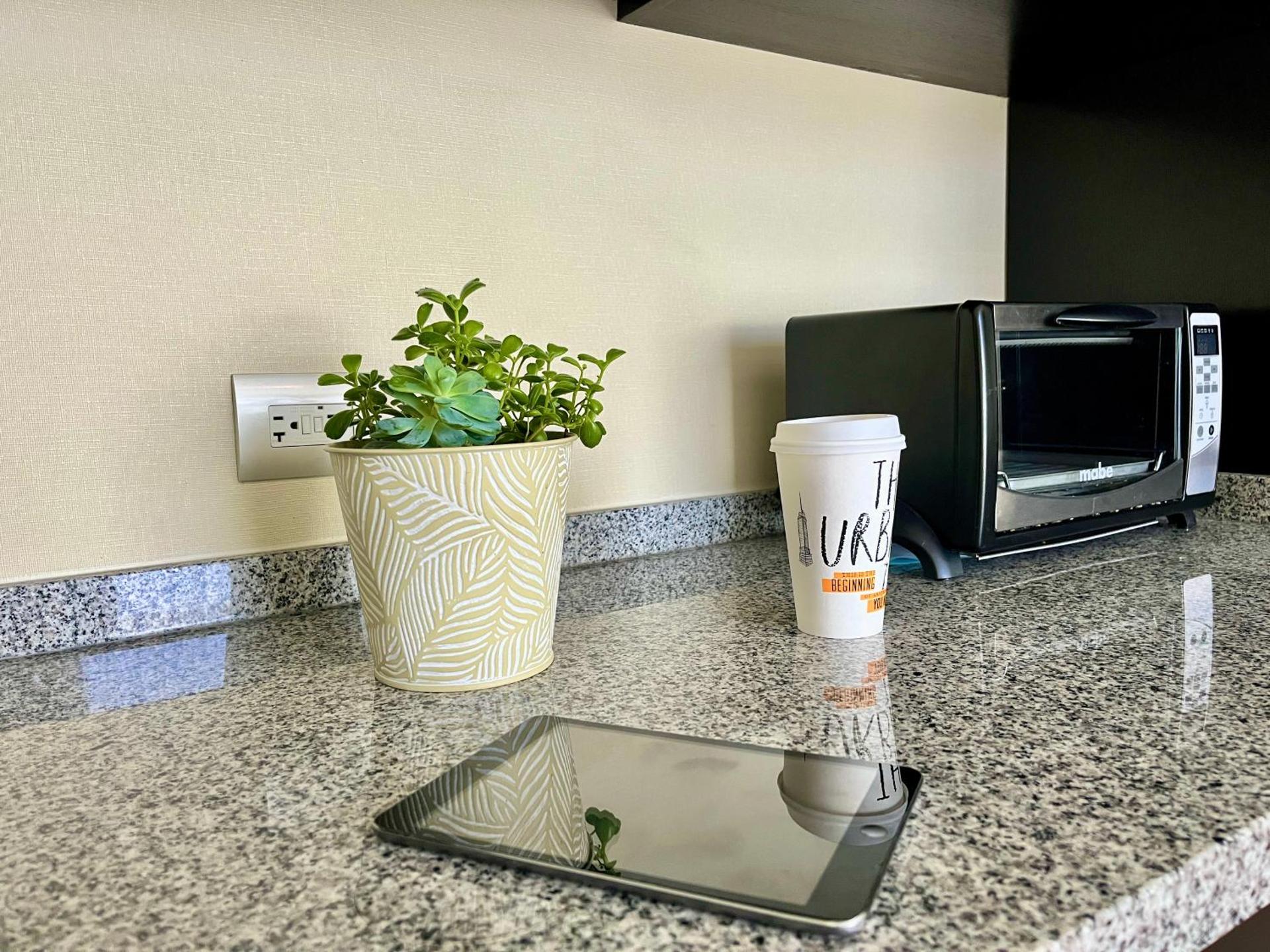 Stadia Suites Mexico City Santa Fe - Photo 30