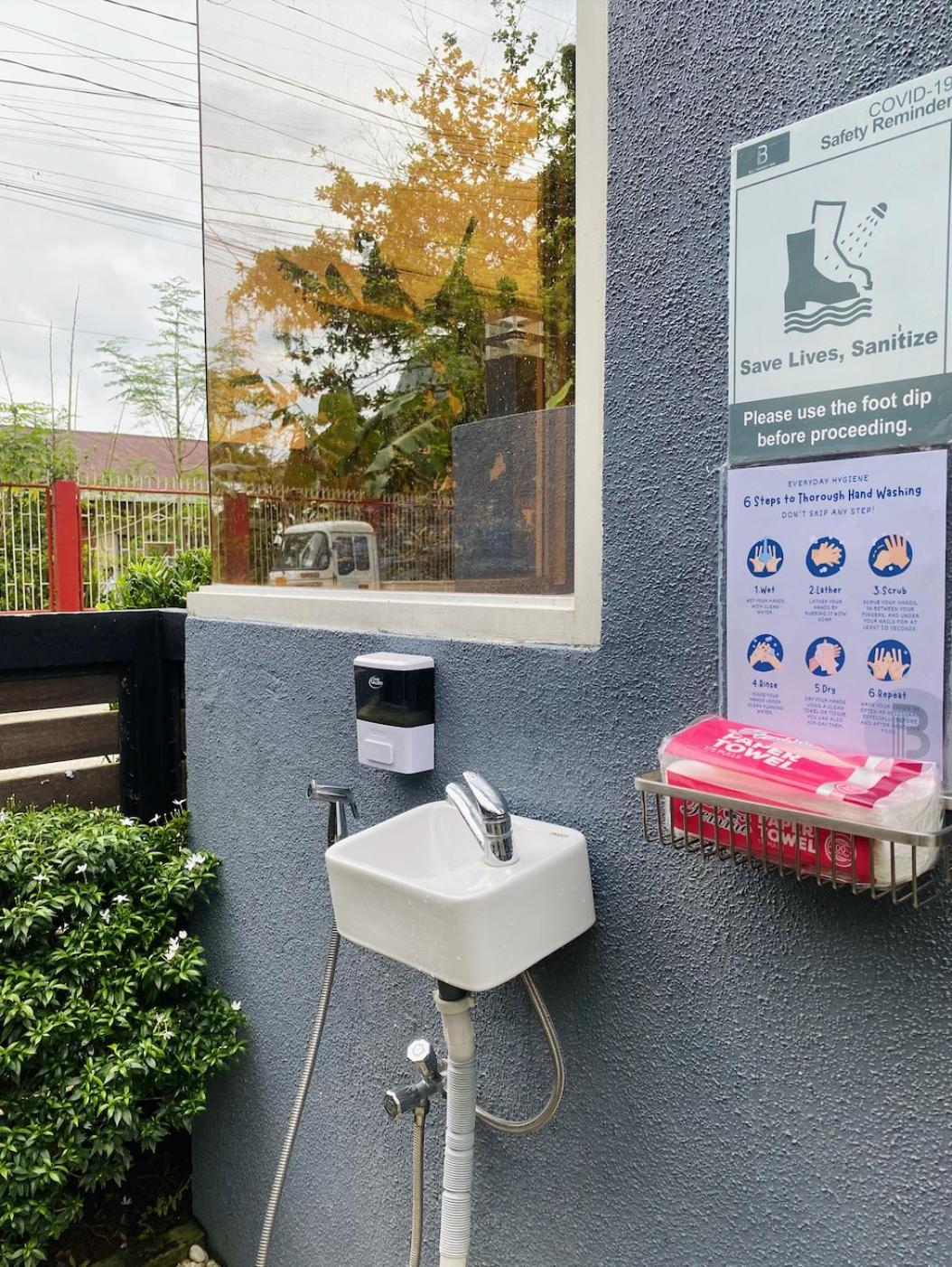 Bill Tourist Inn - Photo 17