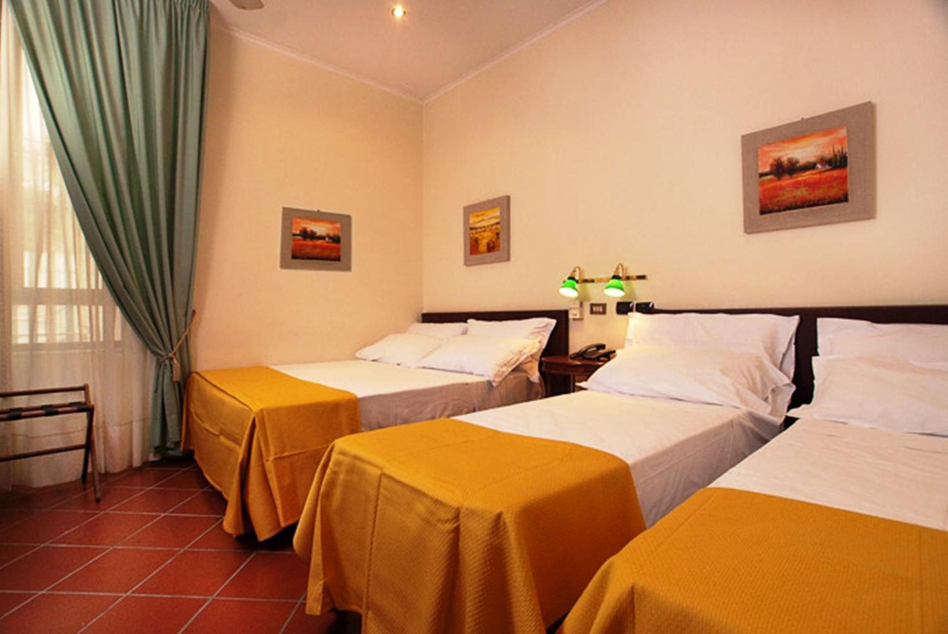 Hotel Toledo - Photo 19