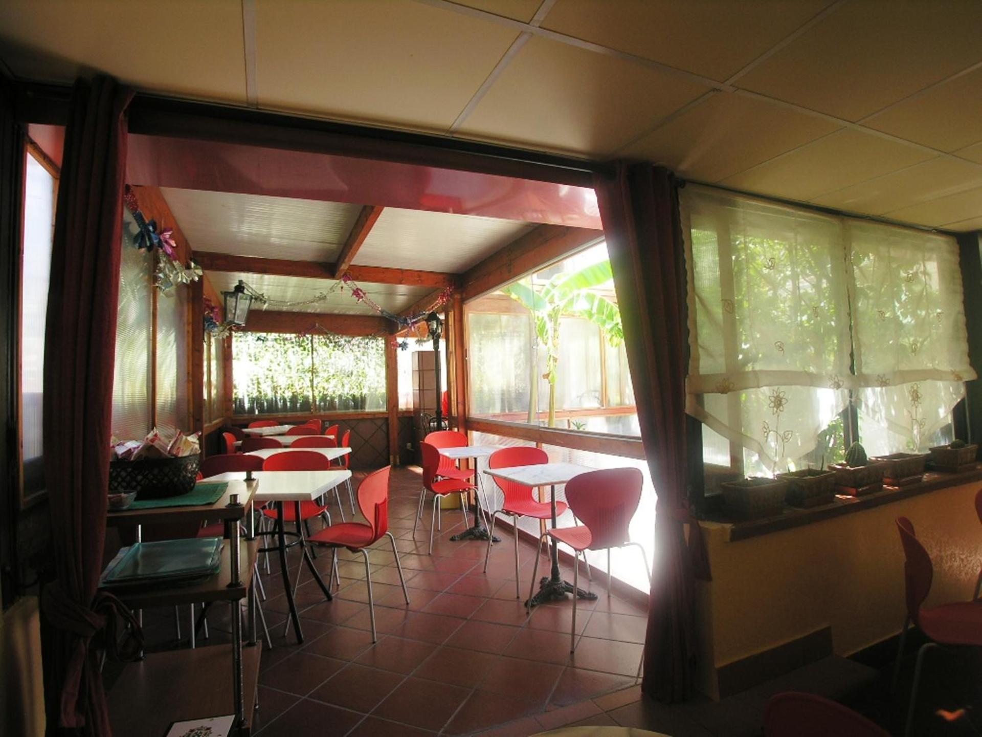 Hotel Toledo - Photo 60