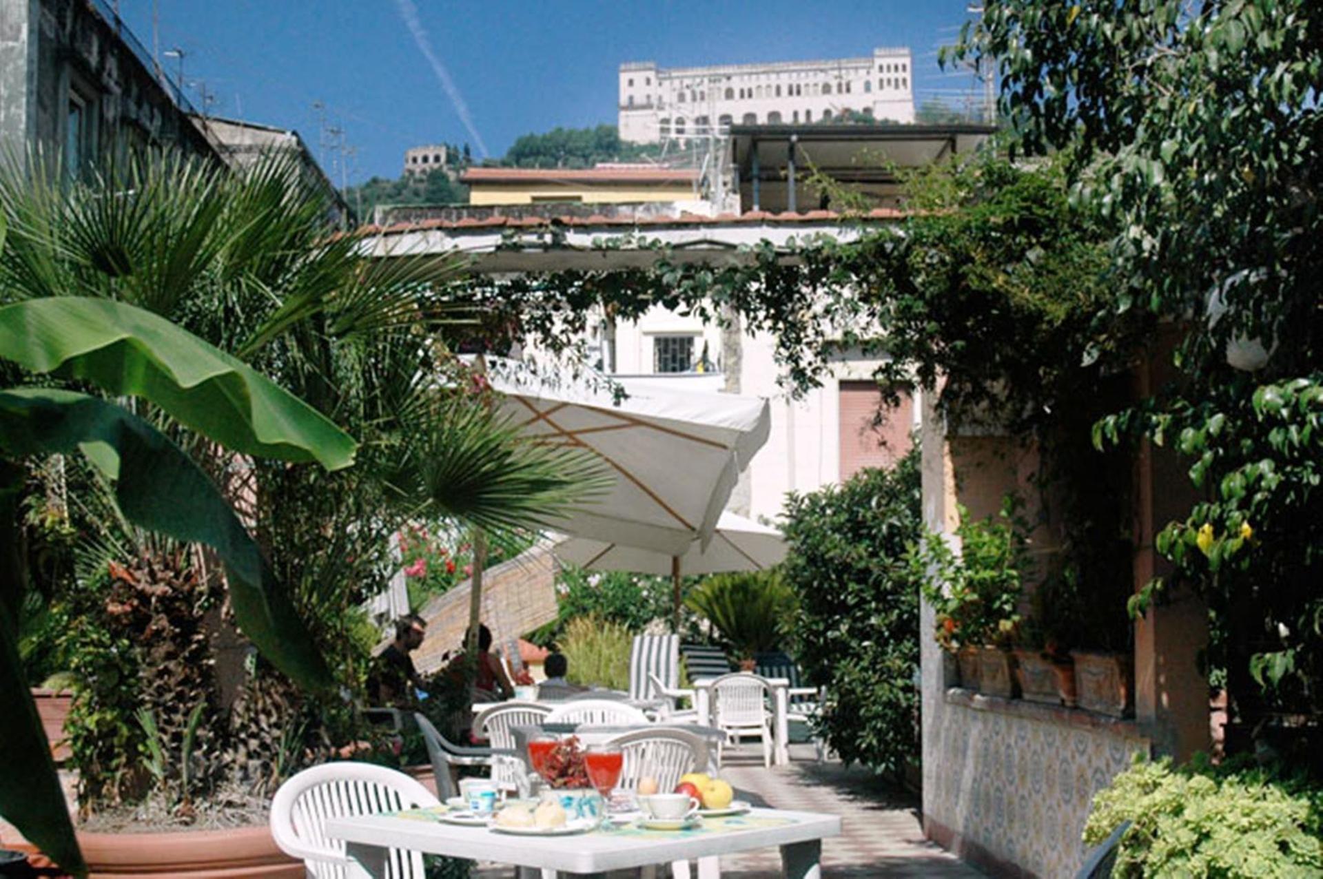 Hotel Toledo - Photo 39