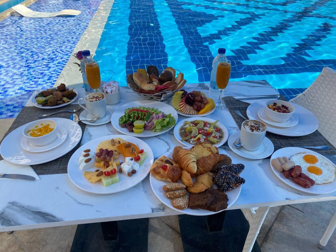 Bellagio Beach Resort & Spa - Photo 11