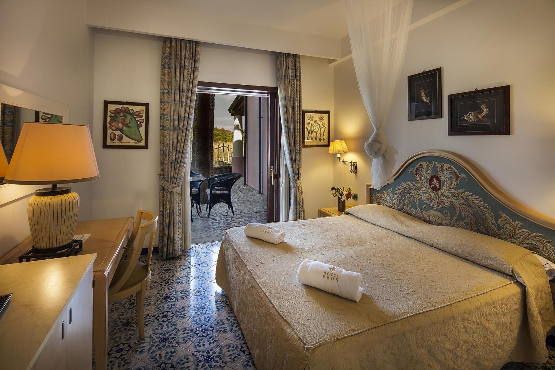 Hotel Eros - Photo 6