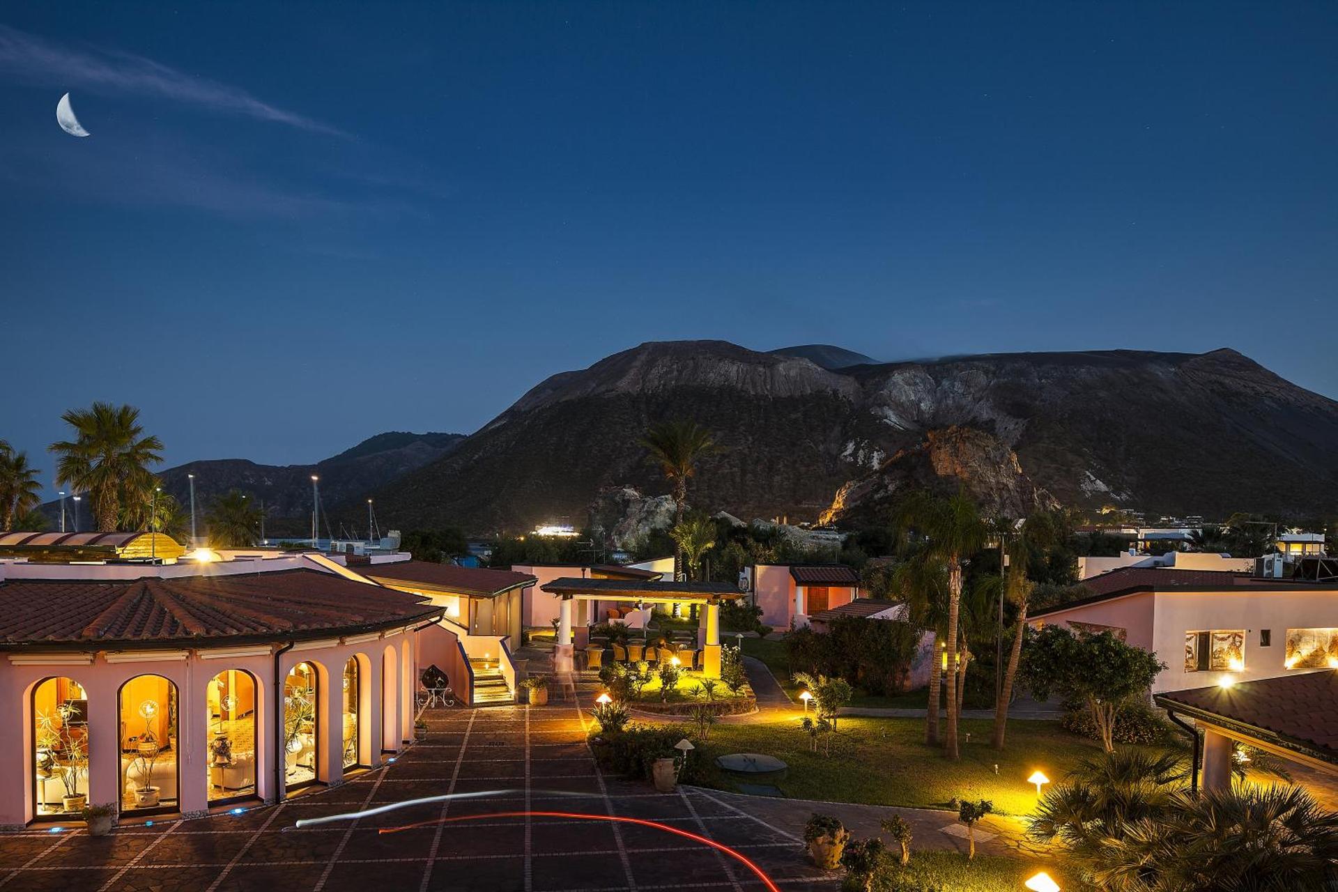 Hotel Eros - Photo 71