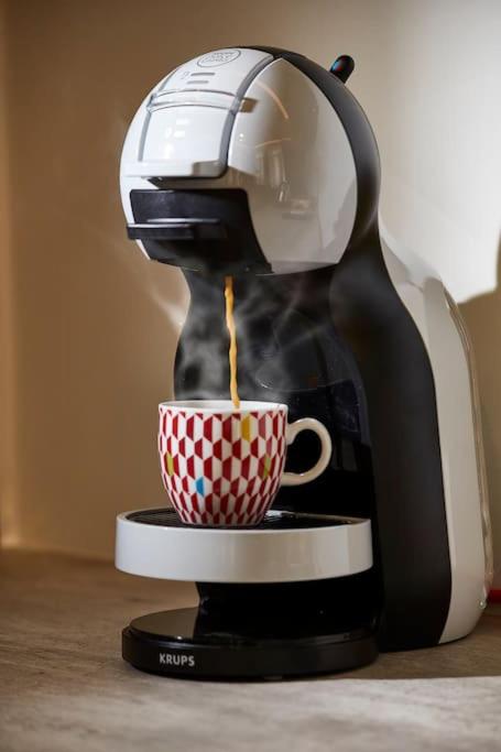 Wake up with Acropolis view! - Photo 17