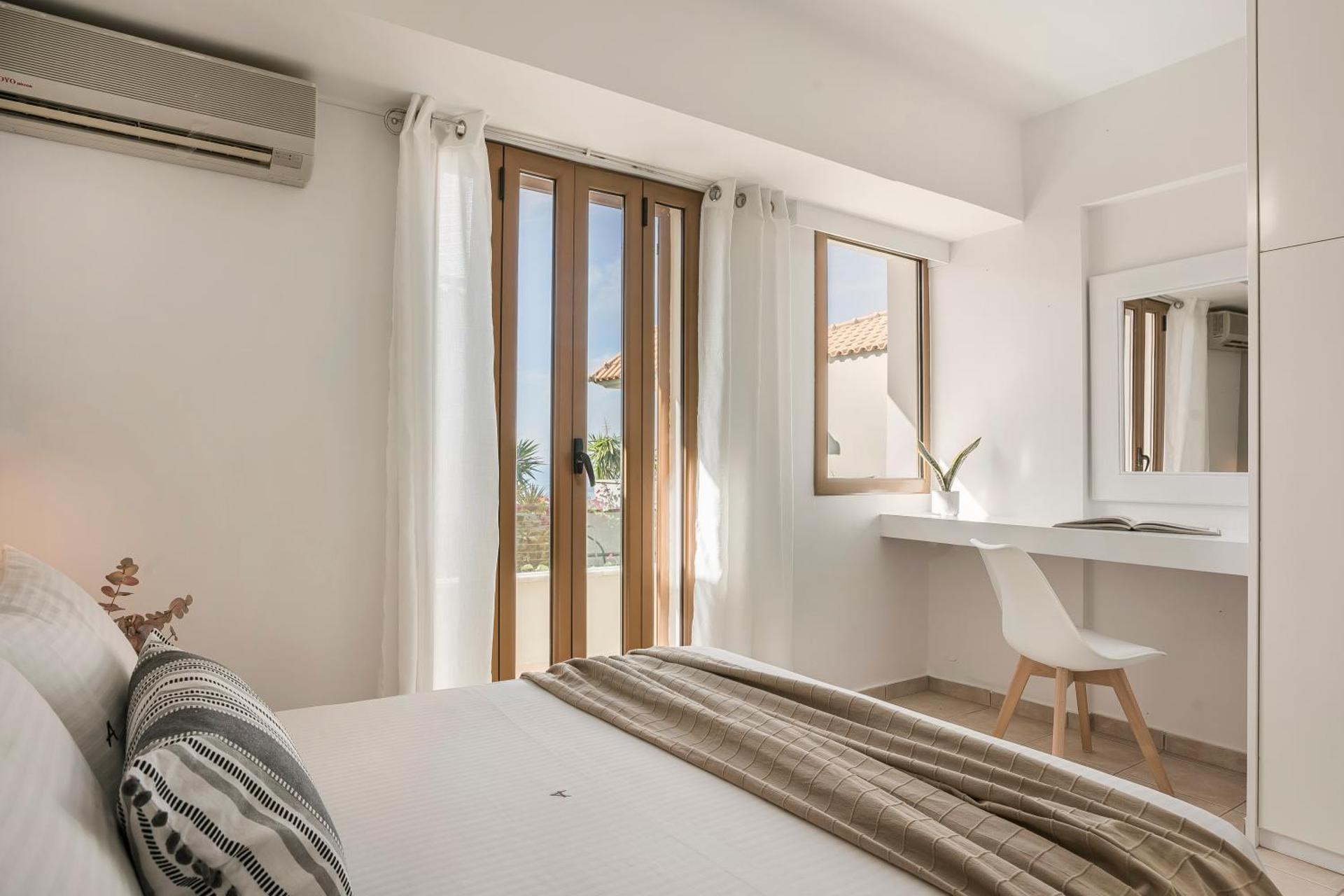 Agnanti Suites - Photo 10