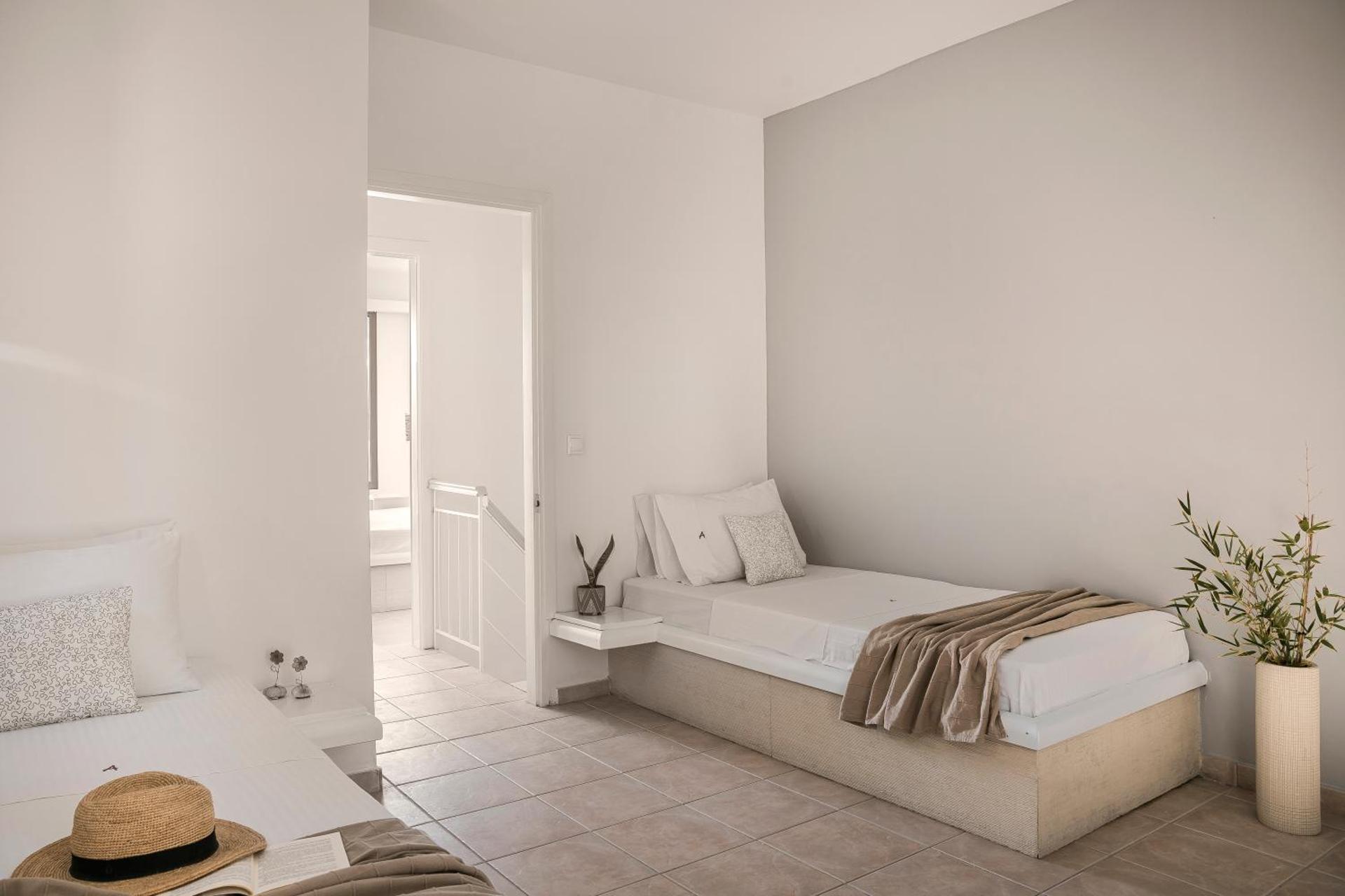 Agnanti Suites - Photo 59