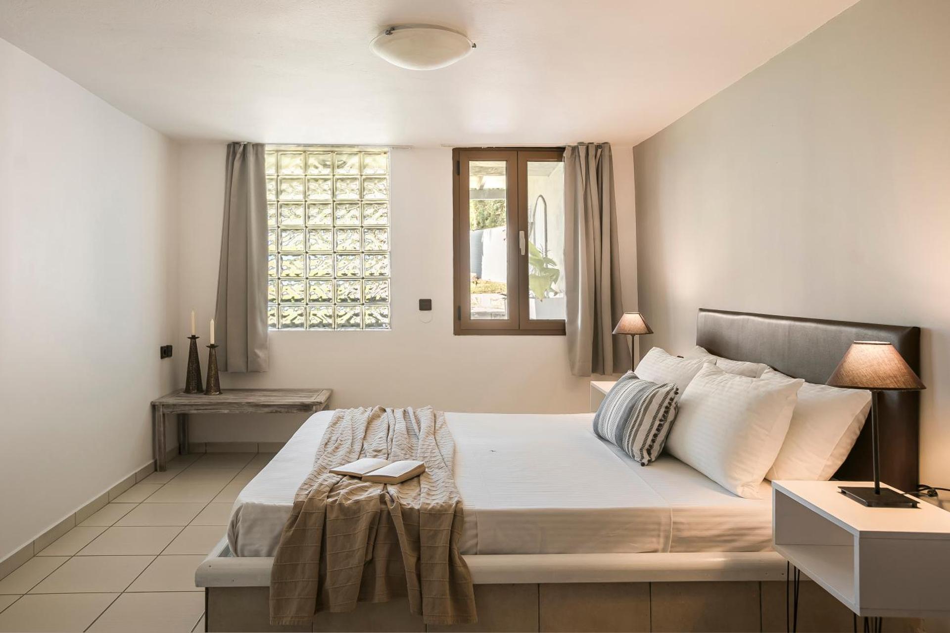 Agnanti Suites - Photo 5