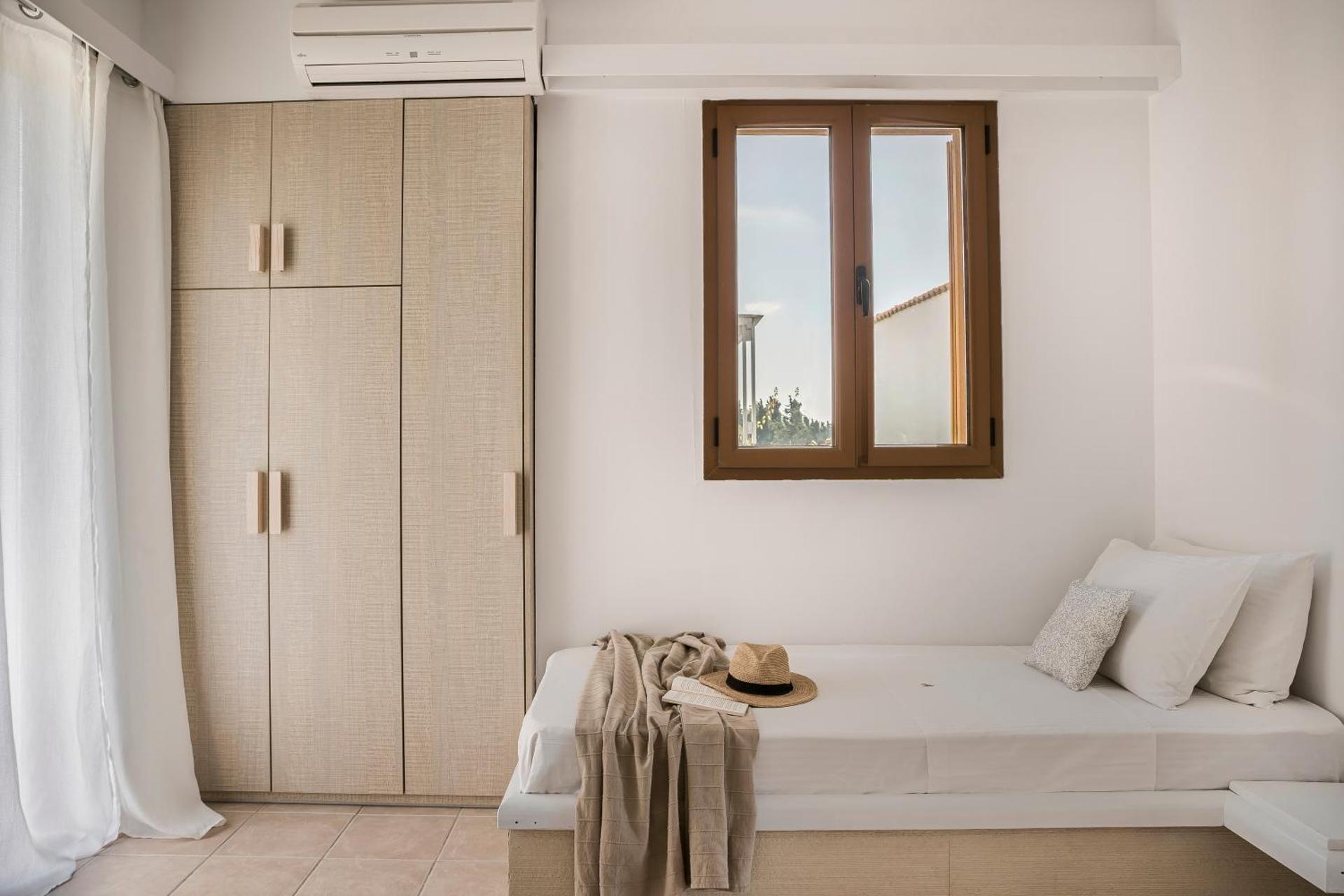 Agnanti Suites - Photo 63