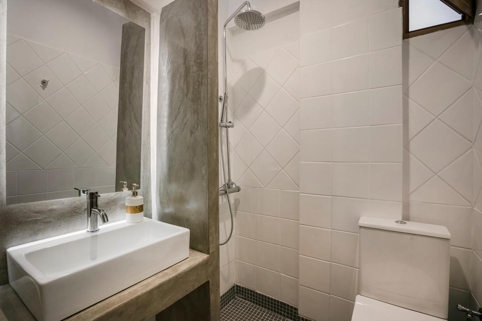 Agnanti Suites - Photo 7