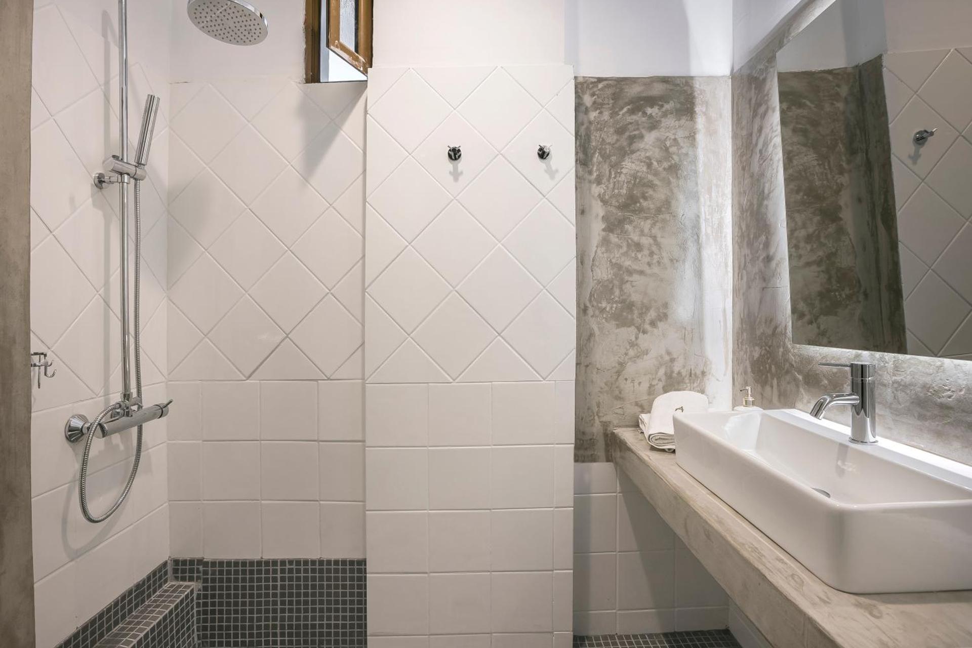 Agnanti Suites - Photo 65