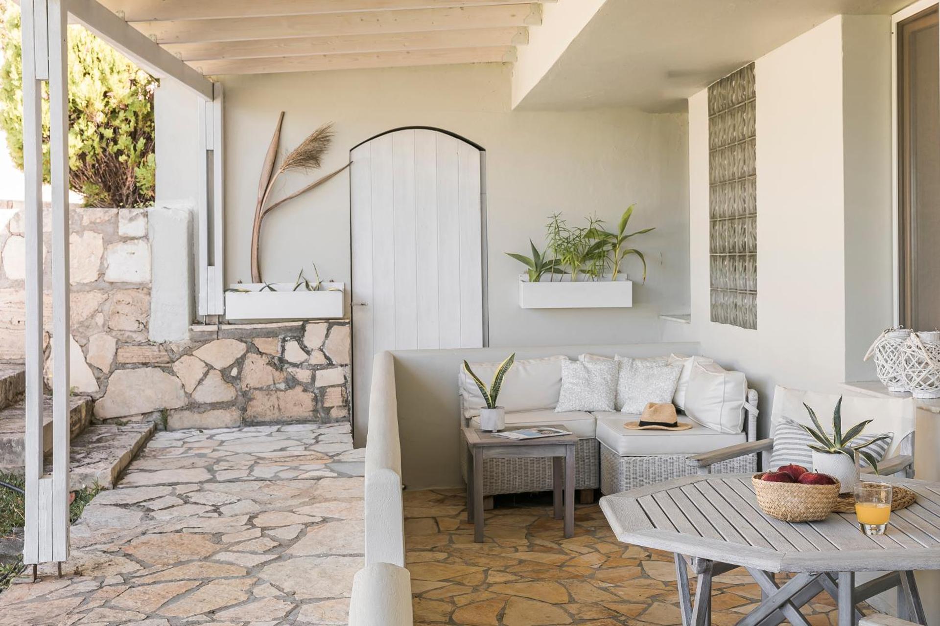 Agnanti Suites - Photo 18