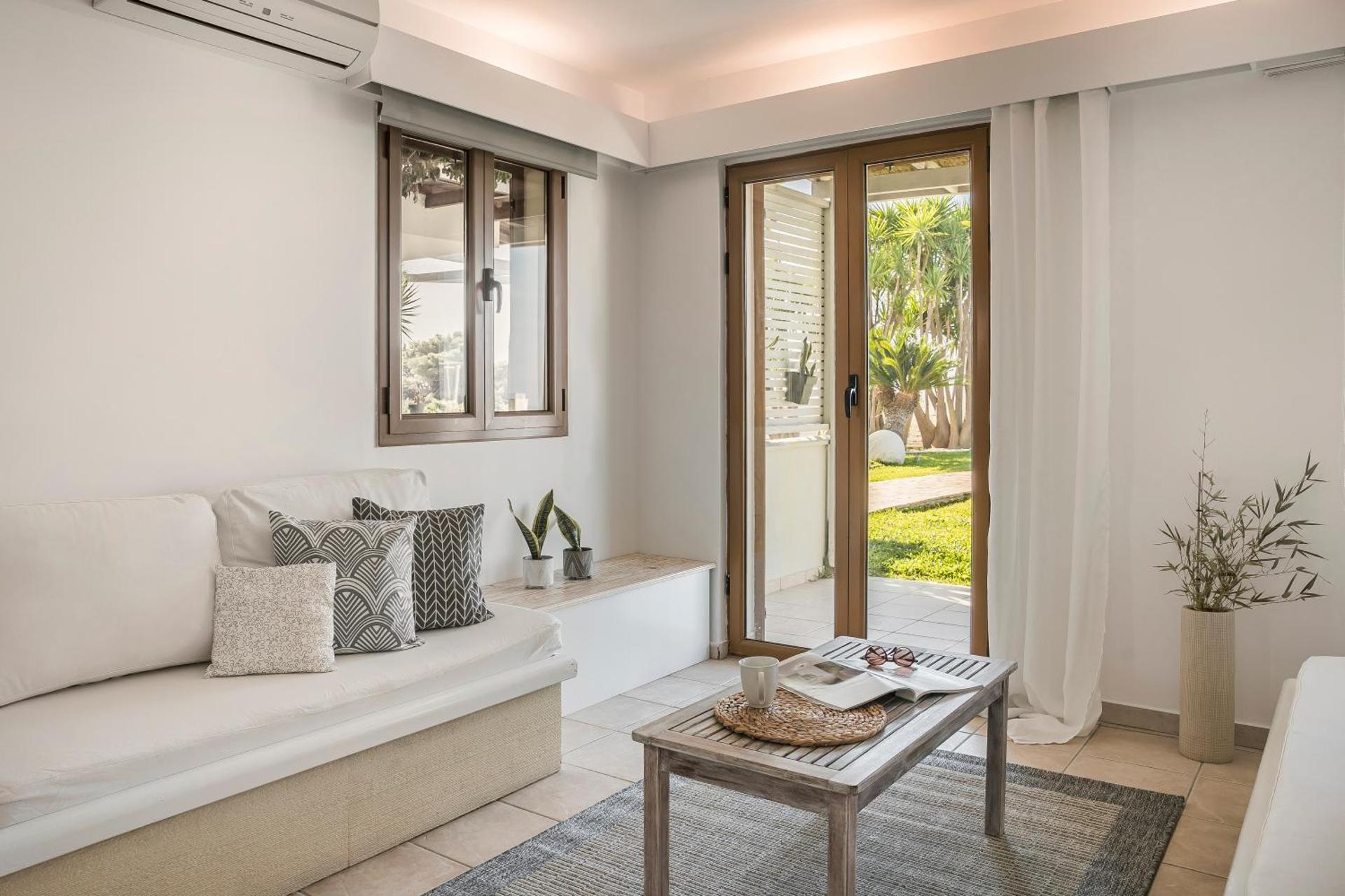 Agnanti Suites - Photo 16