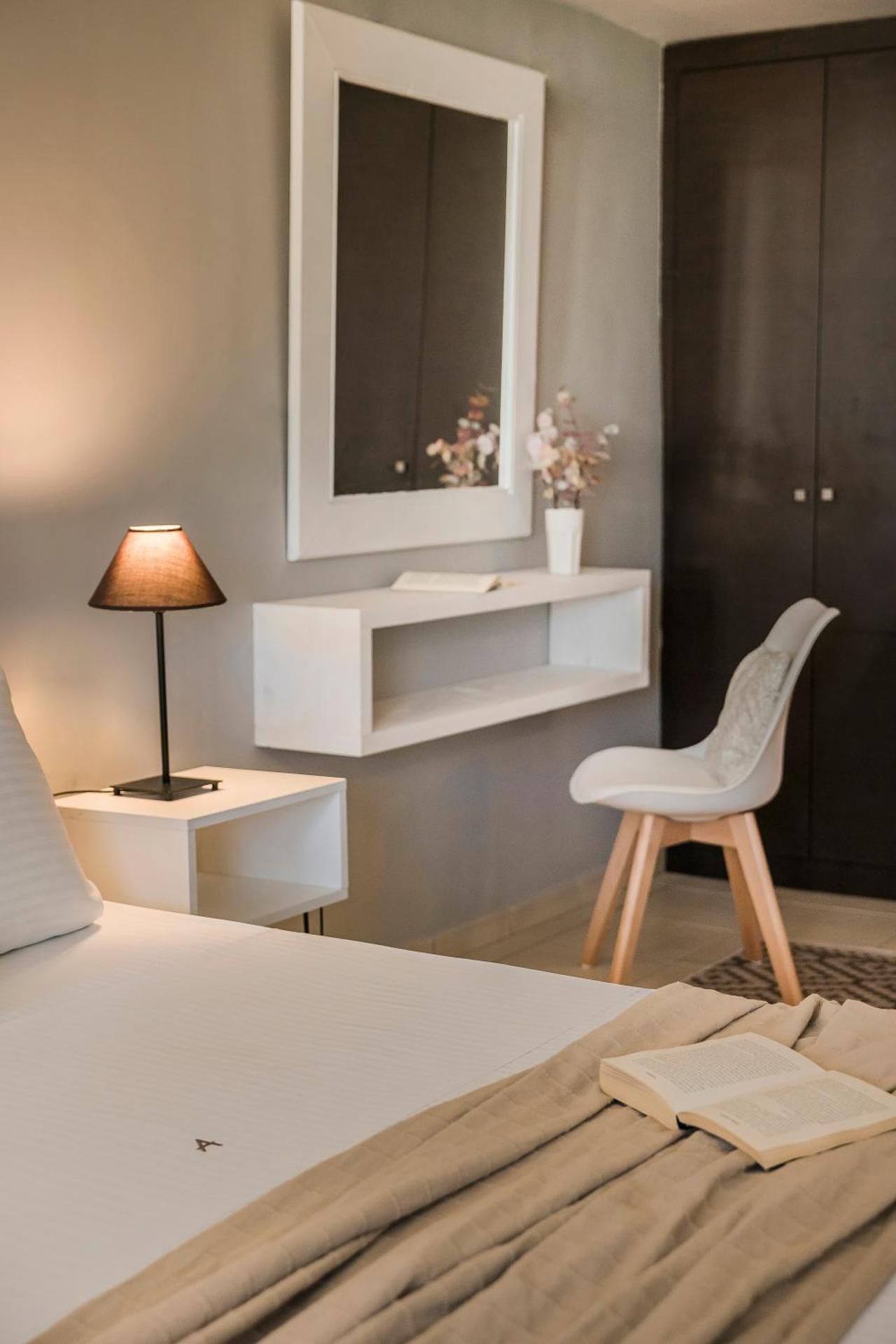 Agnanti Suites - Photo 31