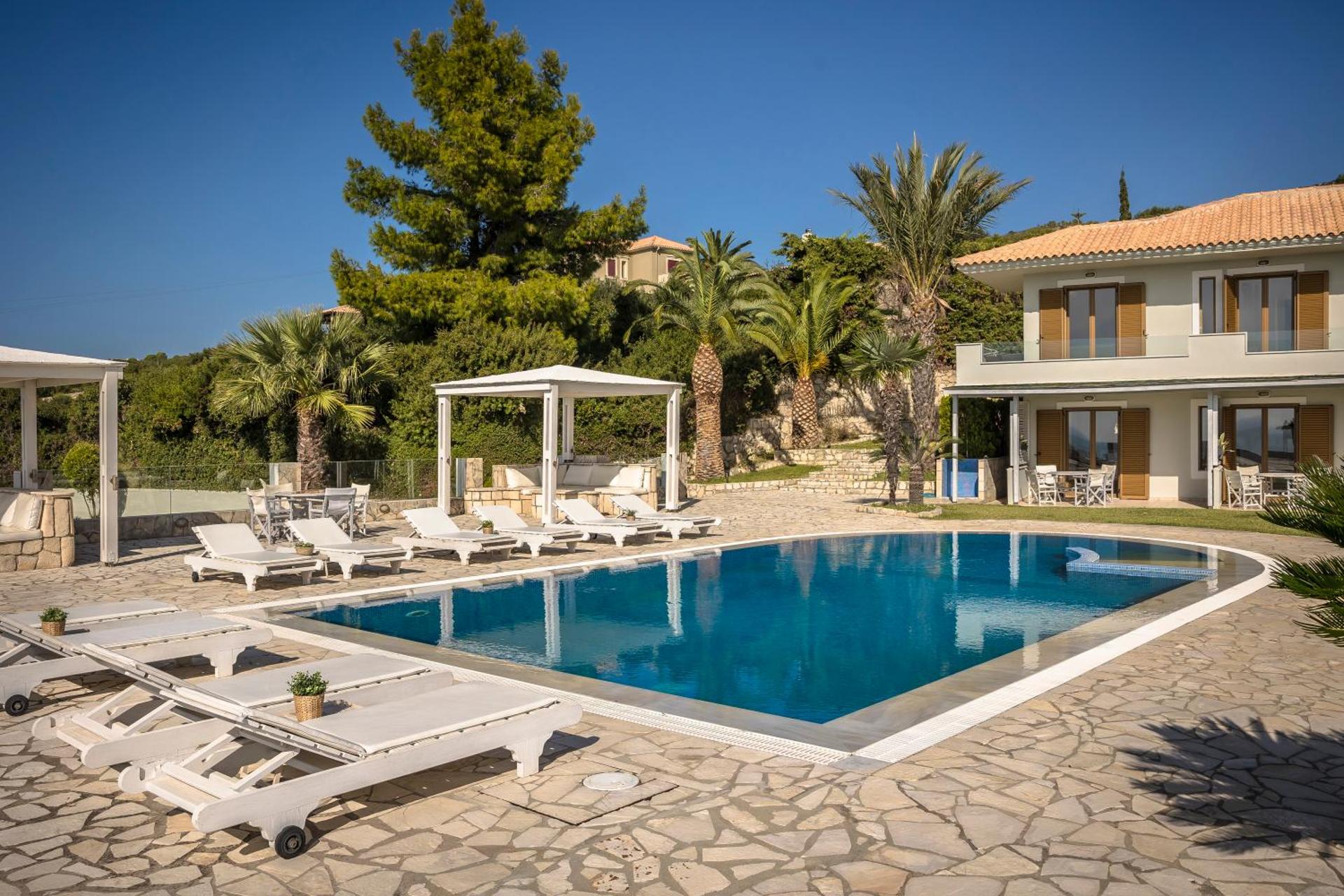 Agnanti Suites - Photo 42