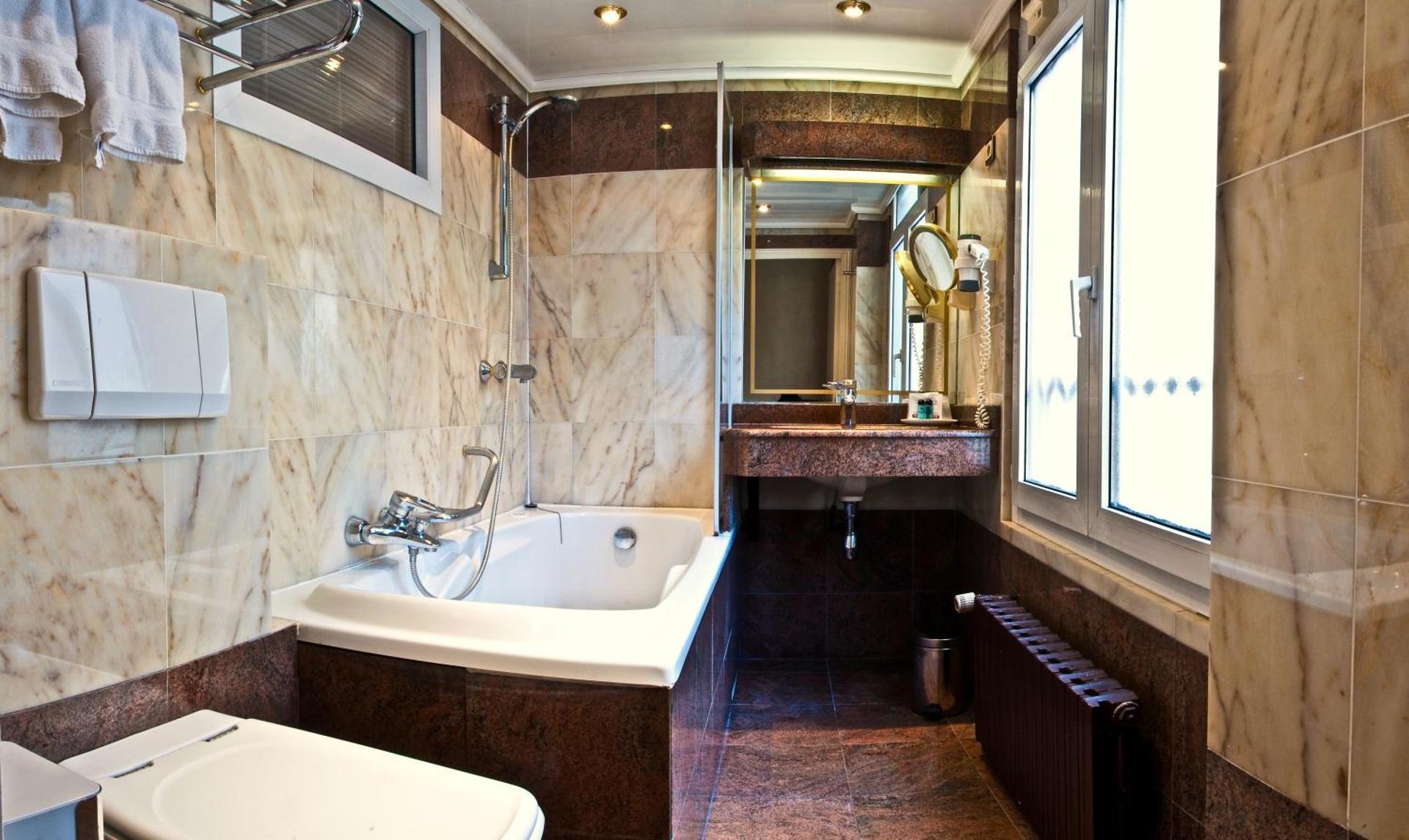Hôtel Du Midi Paris Montparnasse - Photo 49
