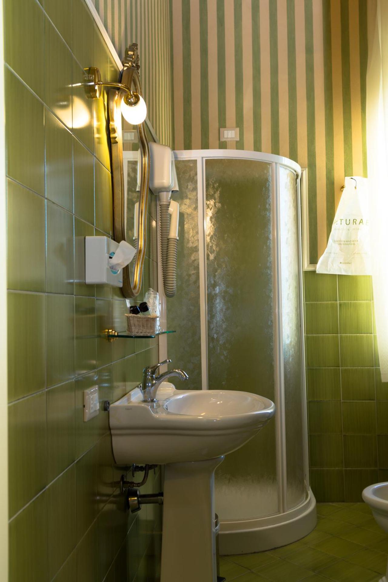Hotel Gennarino - Photo 34