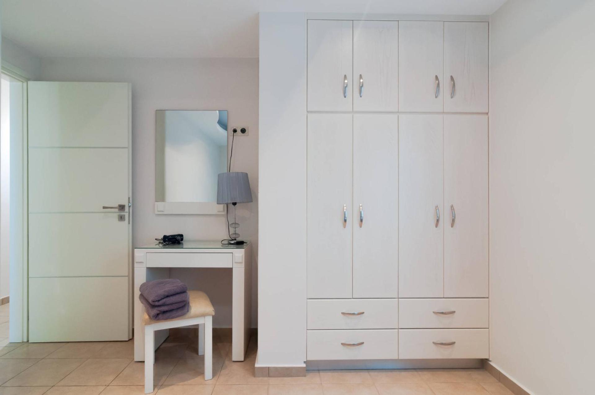 Villa Adriana Hotel - Photo 218