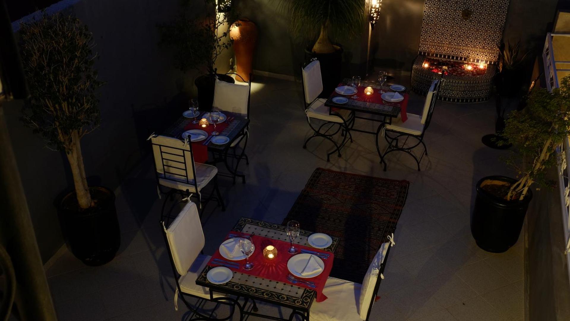 Riad Nafis - Photo 80