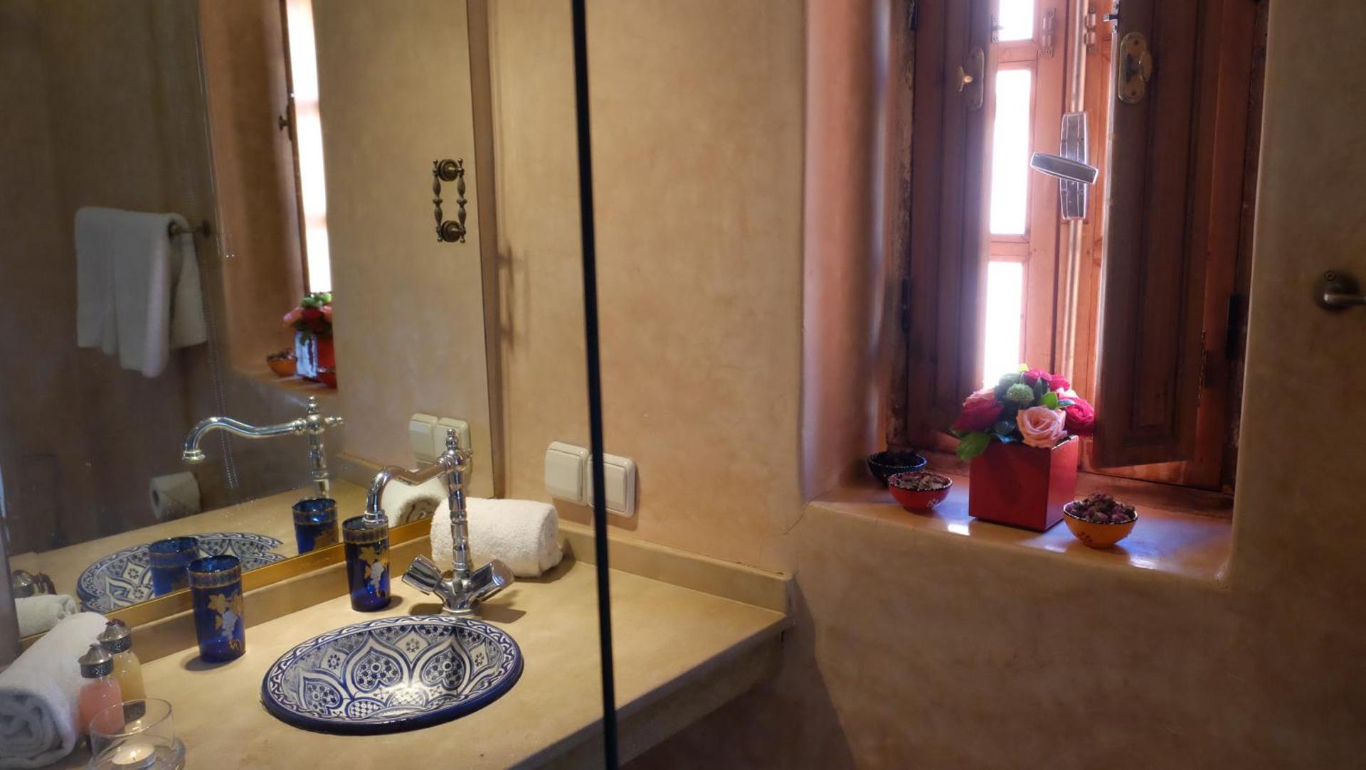 Riad Nafis - Photo 41