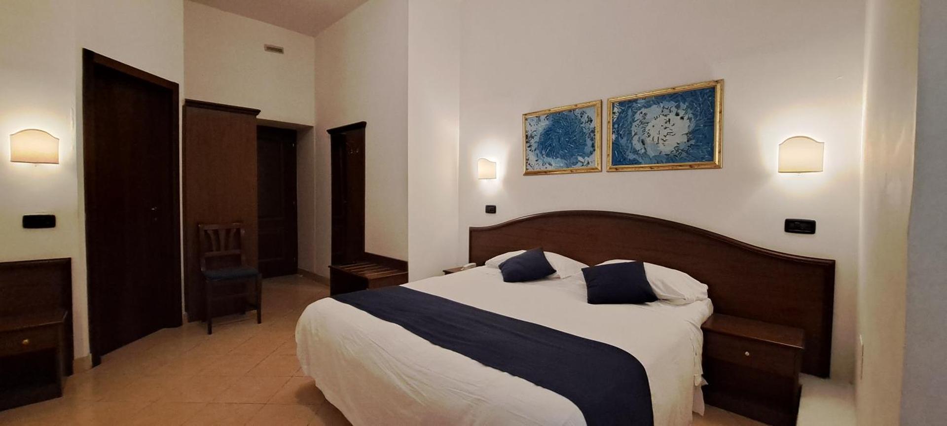 Hotel Bonazzi - Photo 16