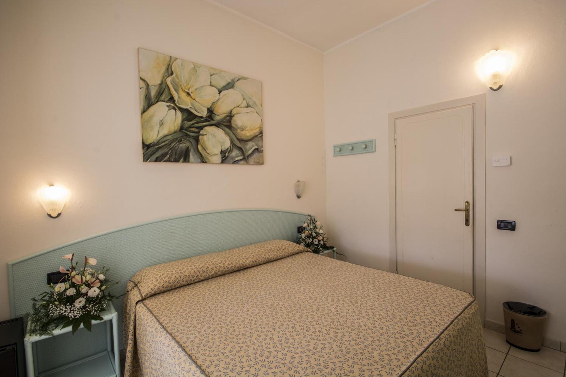Hotel Riviera Blu - Photo 38