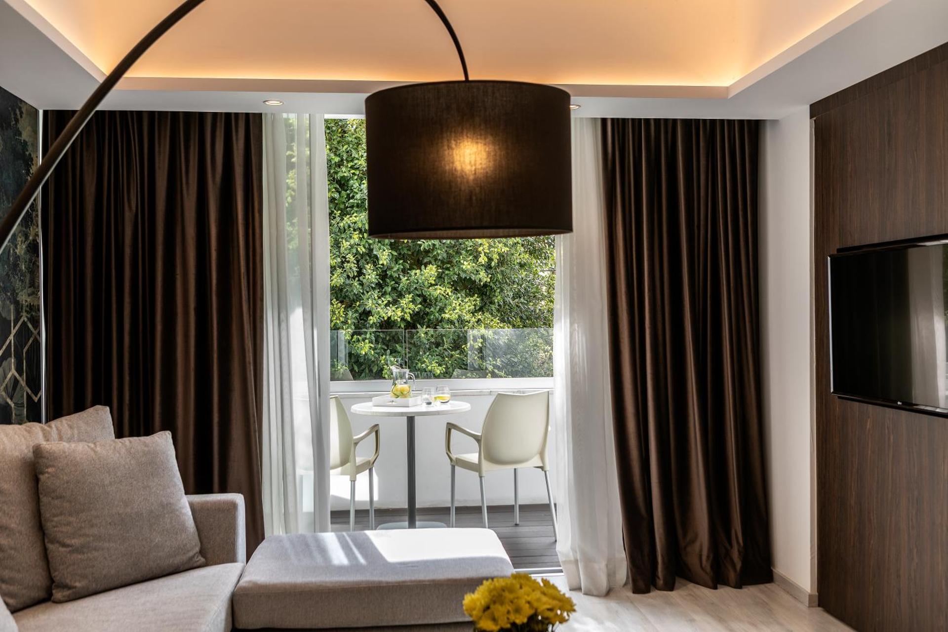 Almond Business Hotel - Photo 72