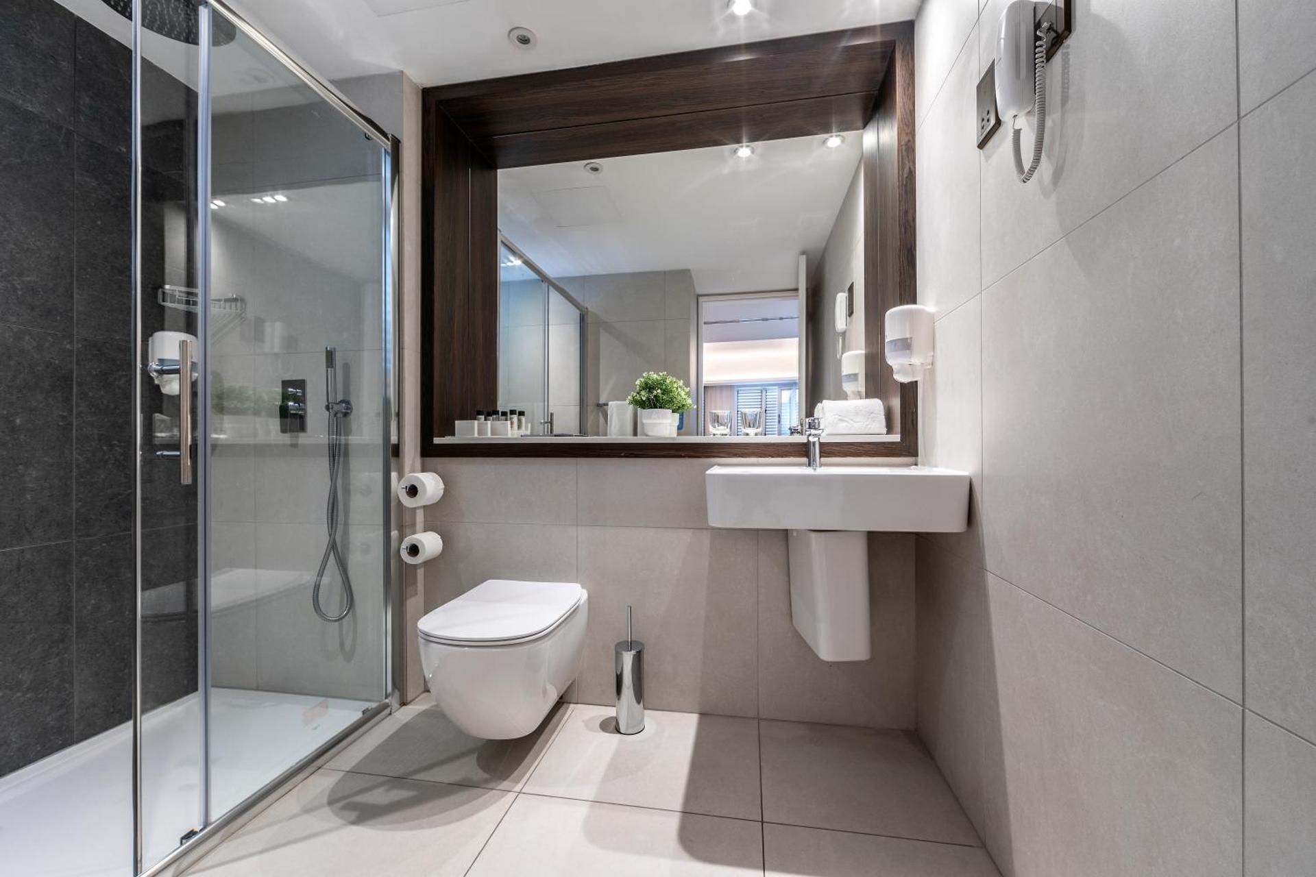 Almond Business Hotel - Photo 75