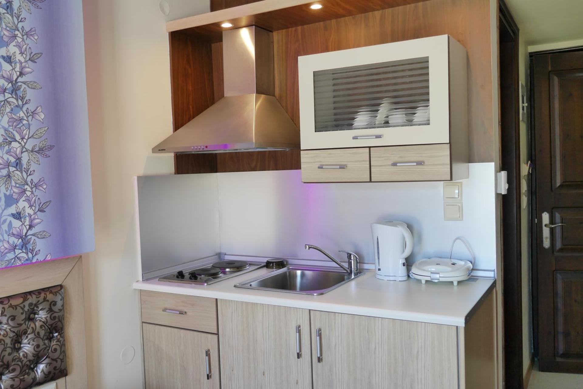 Captain's Beach Apartments - Photo 12
