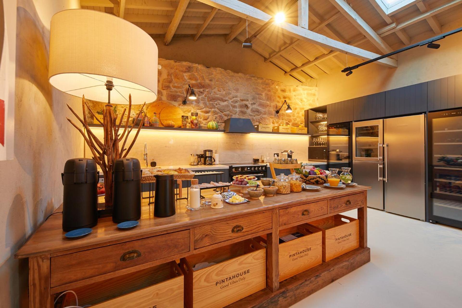 THE PINTA Boutique - Photo 90