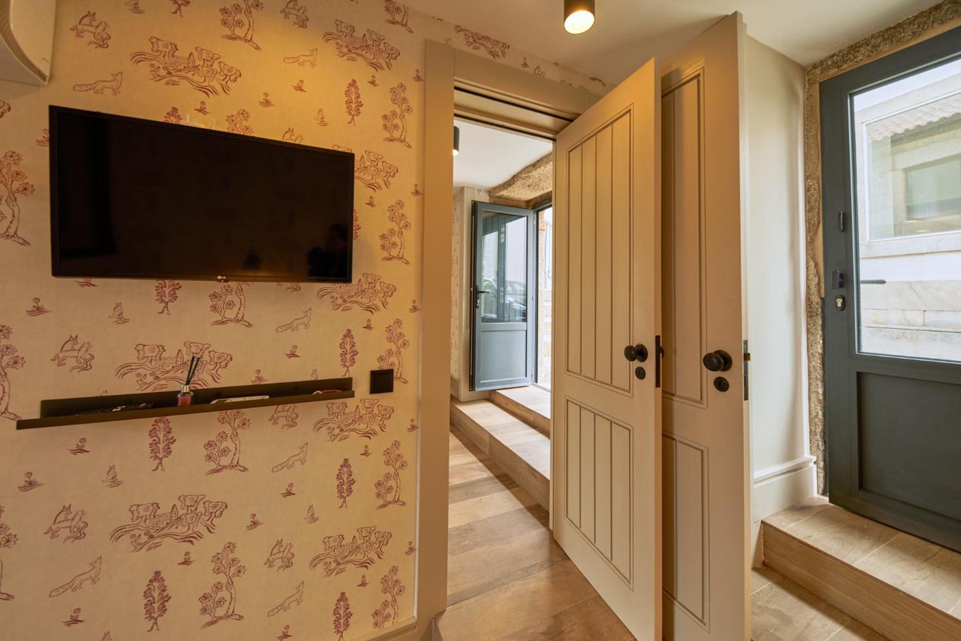 THE PINTA Boutique - Photo 7