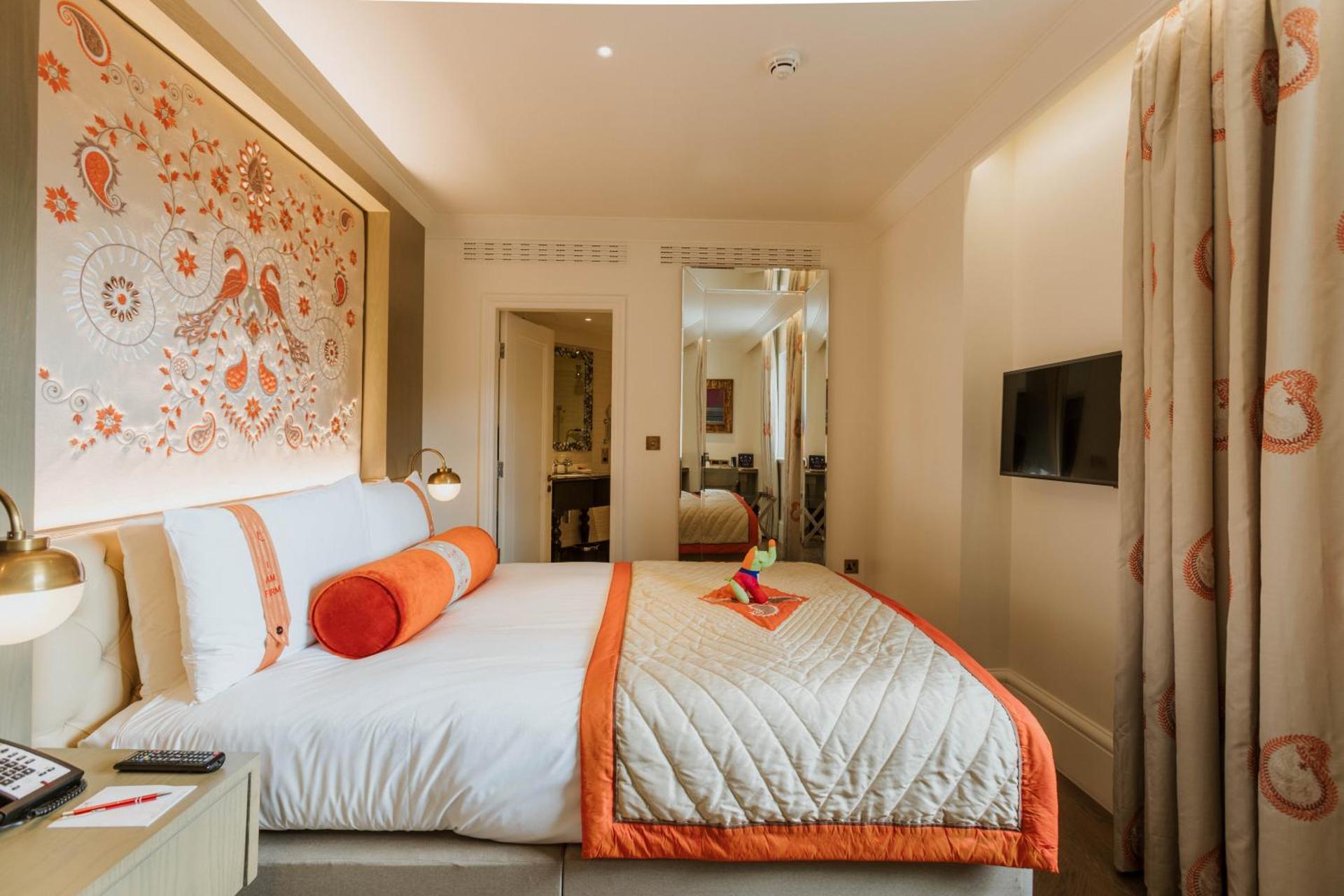 The LaLit London - Photo 51